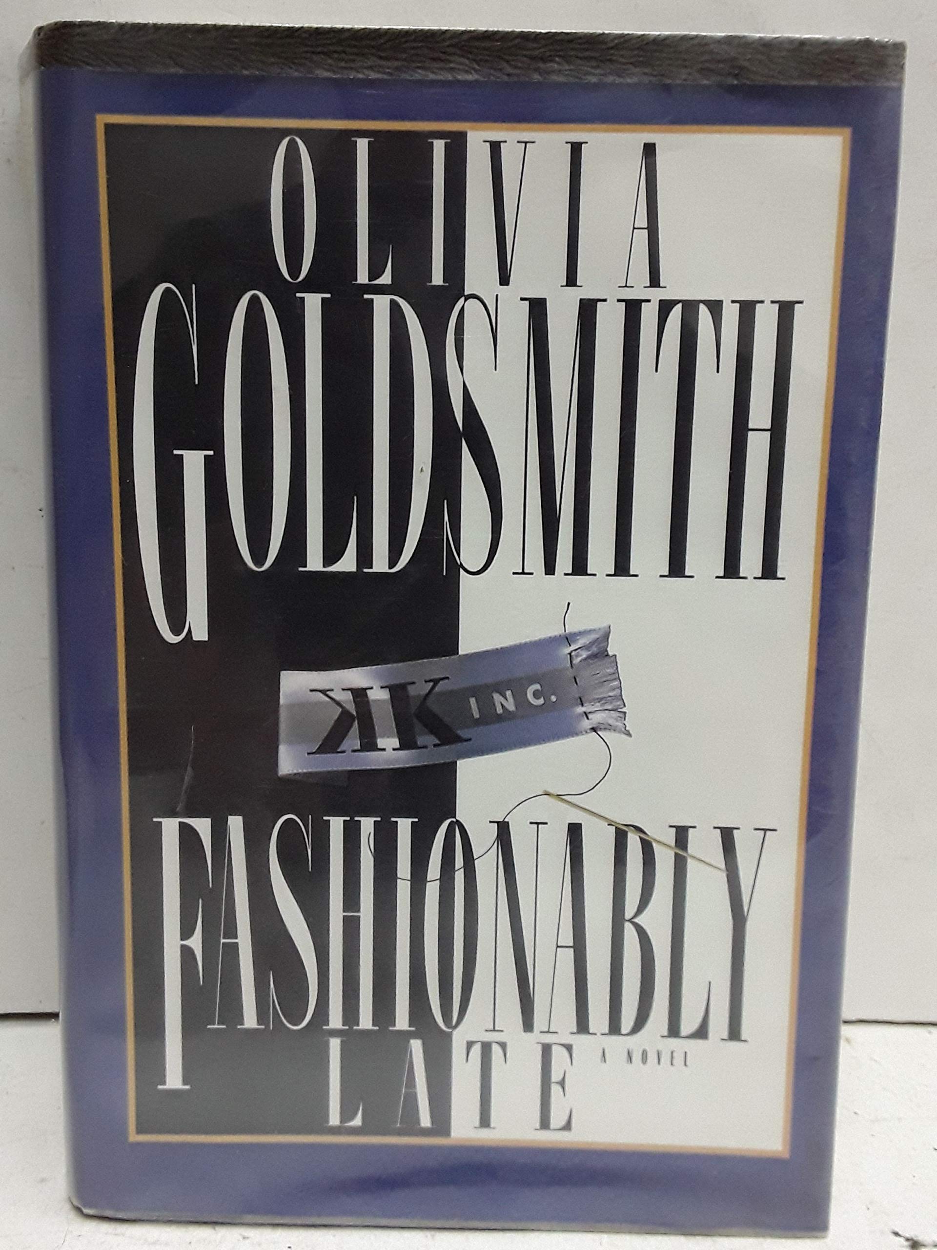 Fashionably Late (G K Hall Large Print Book Series),Used