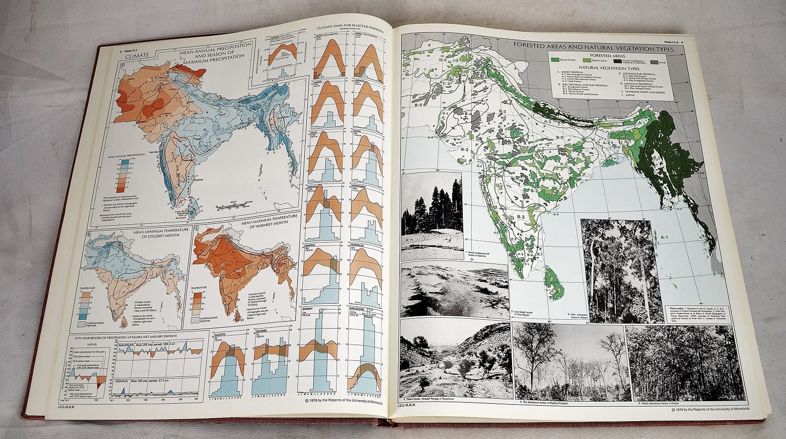 A Historical Atlas of South Asia (The Association for Asian Studies Reference Series, No. 2),Used