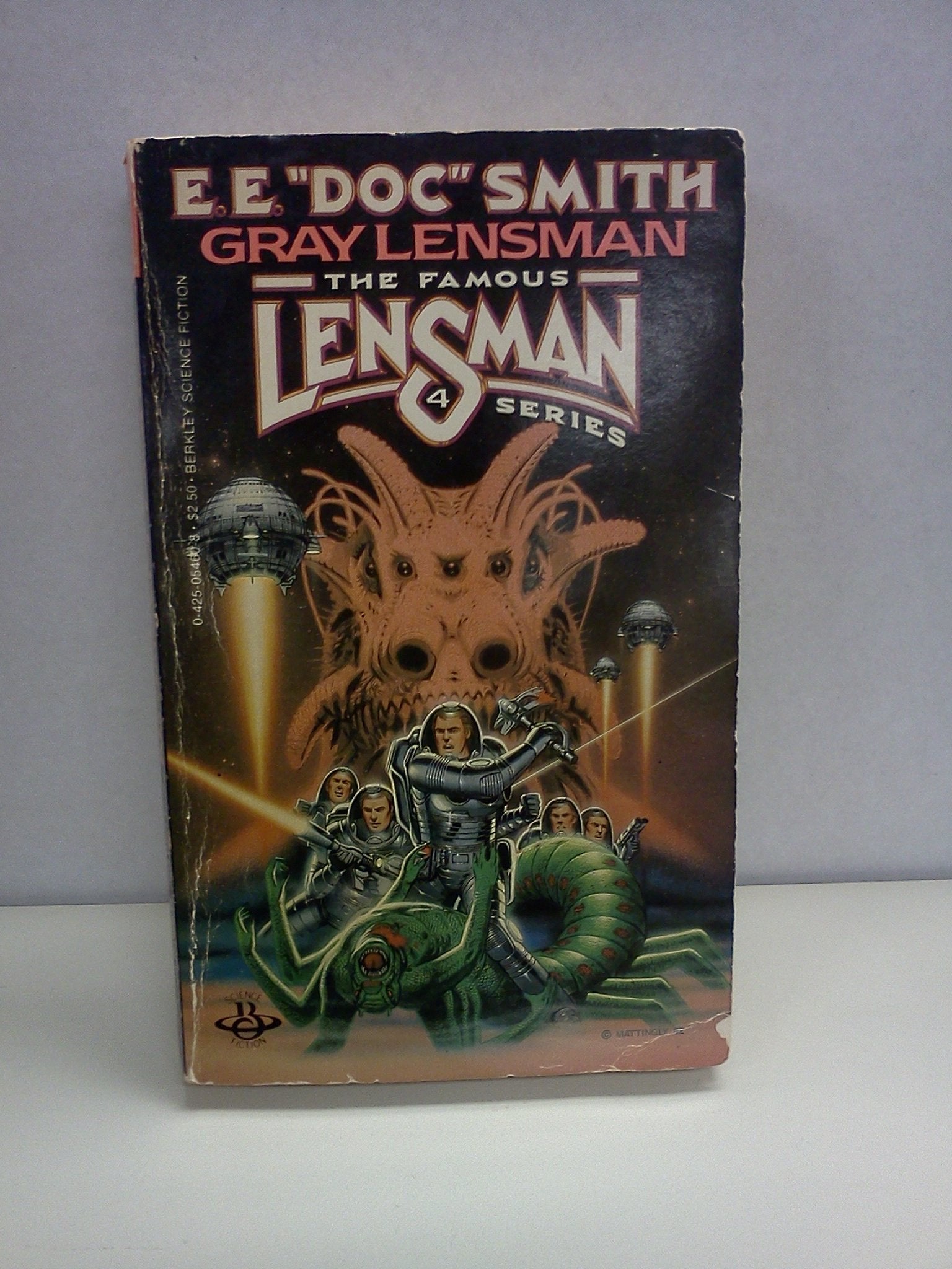 Gray Lensman (Lensman Series #4),Used