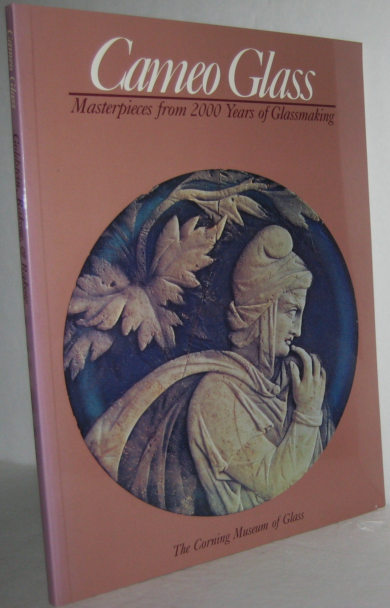 Cameo Glass: Masterpieces From 2000 Years Of Glassmaking,Used