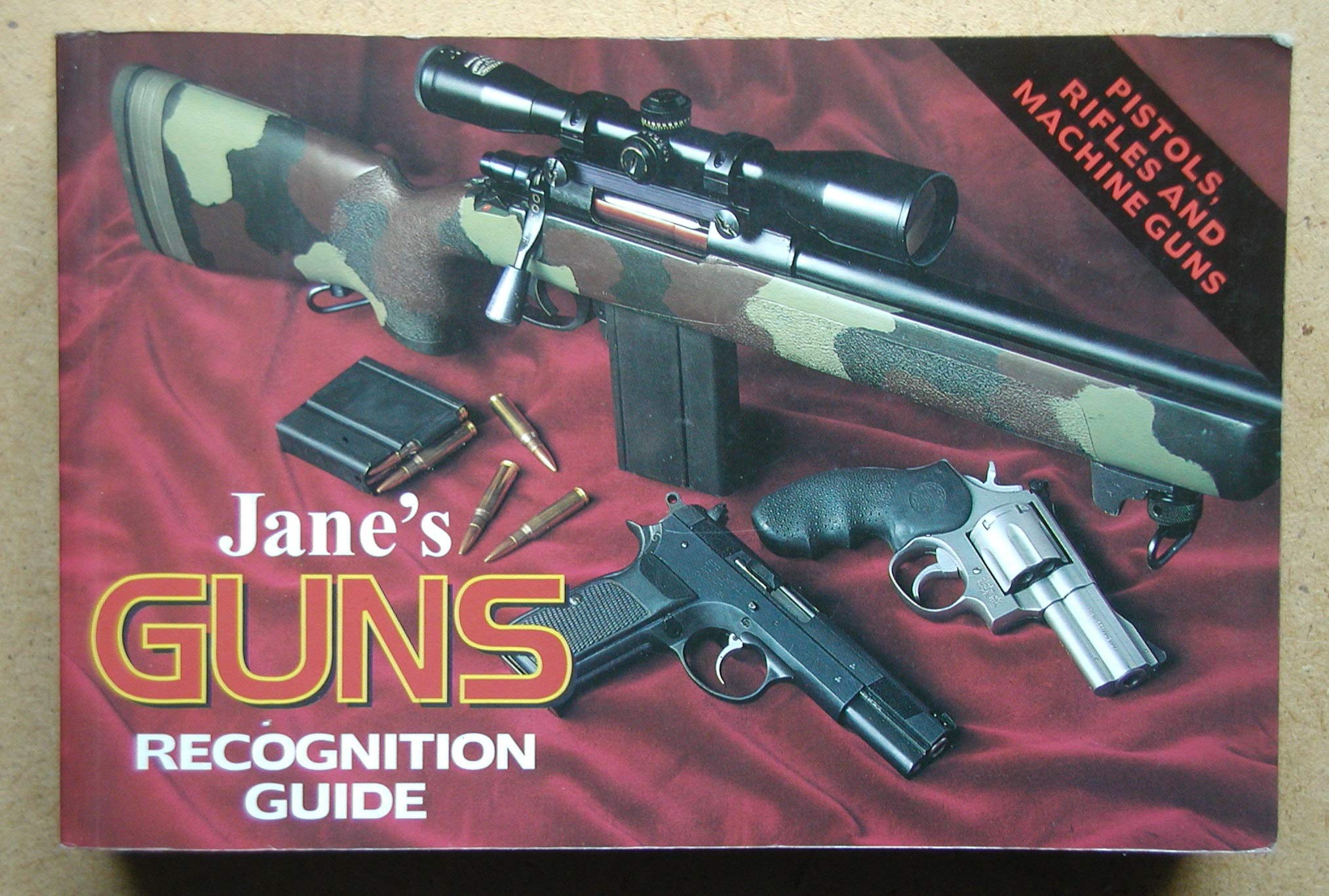 Jane's Gun Recognition Handbook,New