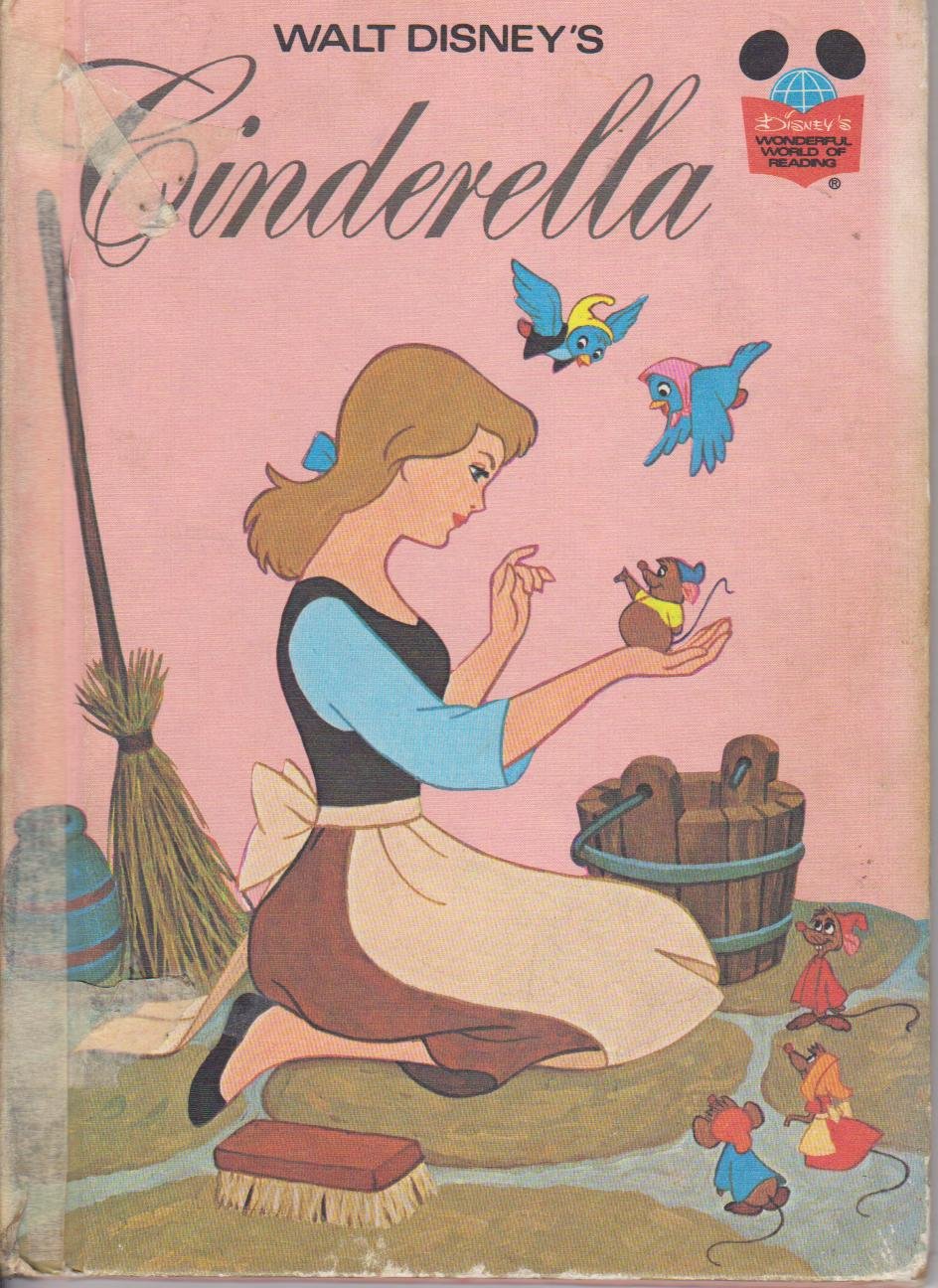 Walt Disney's Cinderella (Disney's Wonderful World of Reading),Used