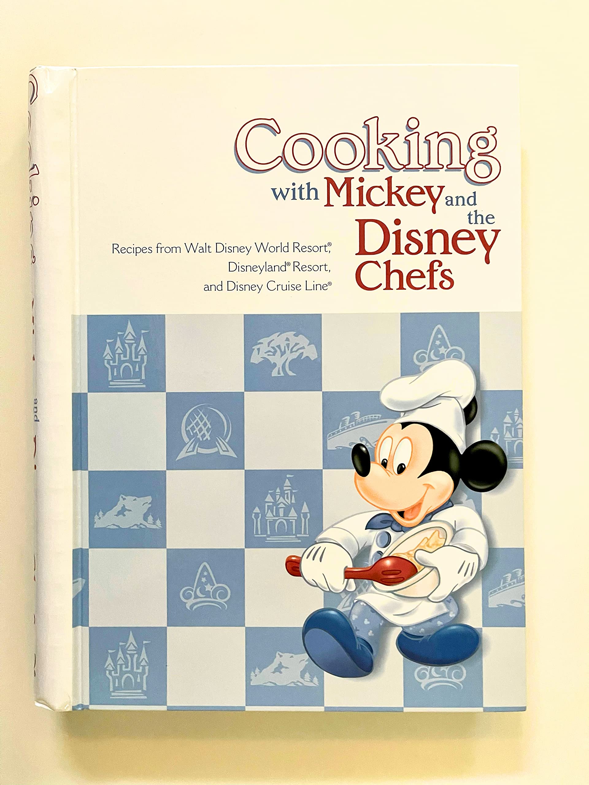 Cooking With Mickey and the Disney Chefs,Used