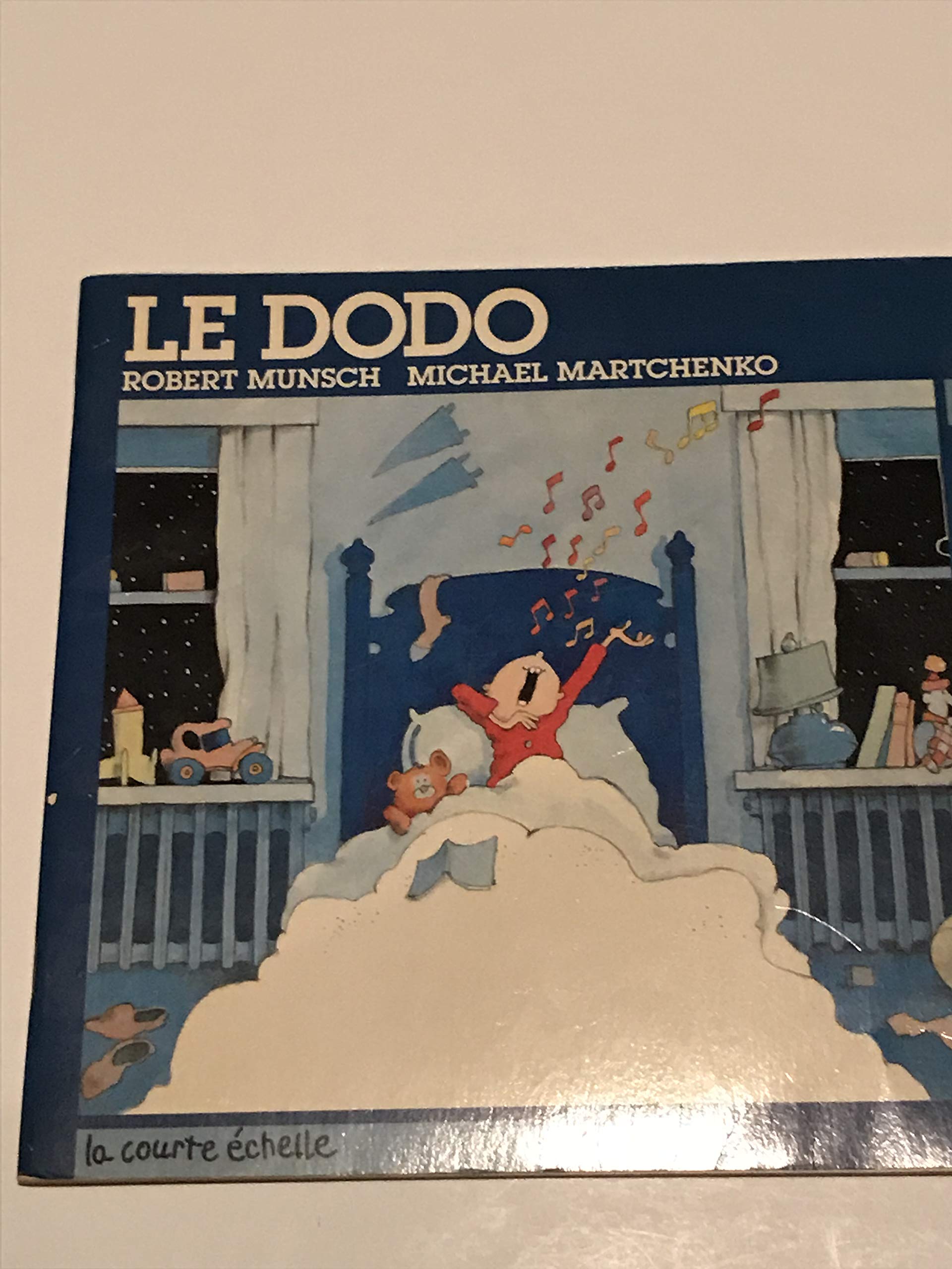 Le Dodo / Mortimer (Droles D'histoires) (French Edition),Used