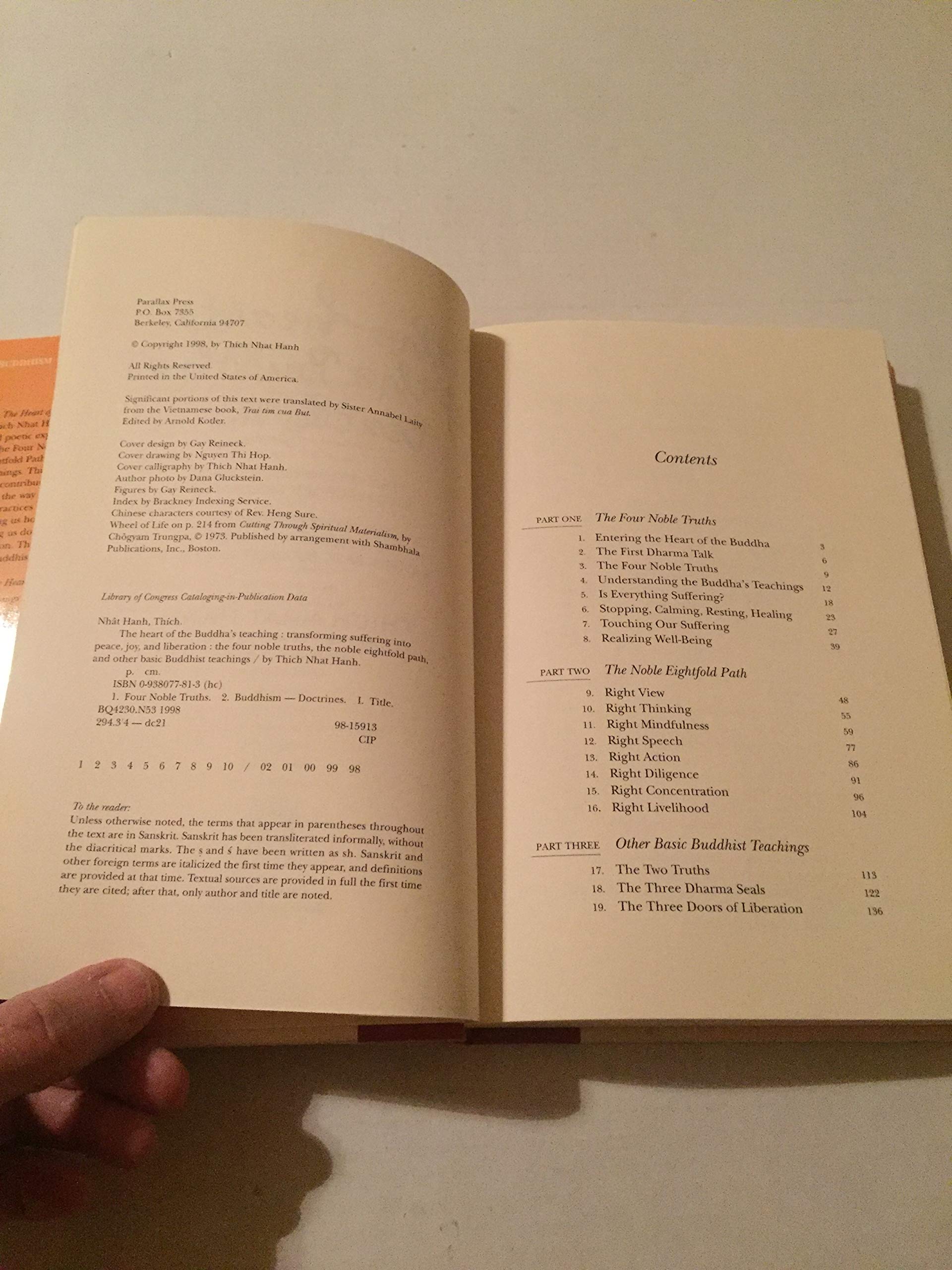 Heart of the Buddha's Teaching: Transforming Suffering into Peace, Joy, and Liberation,Used