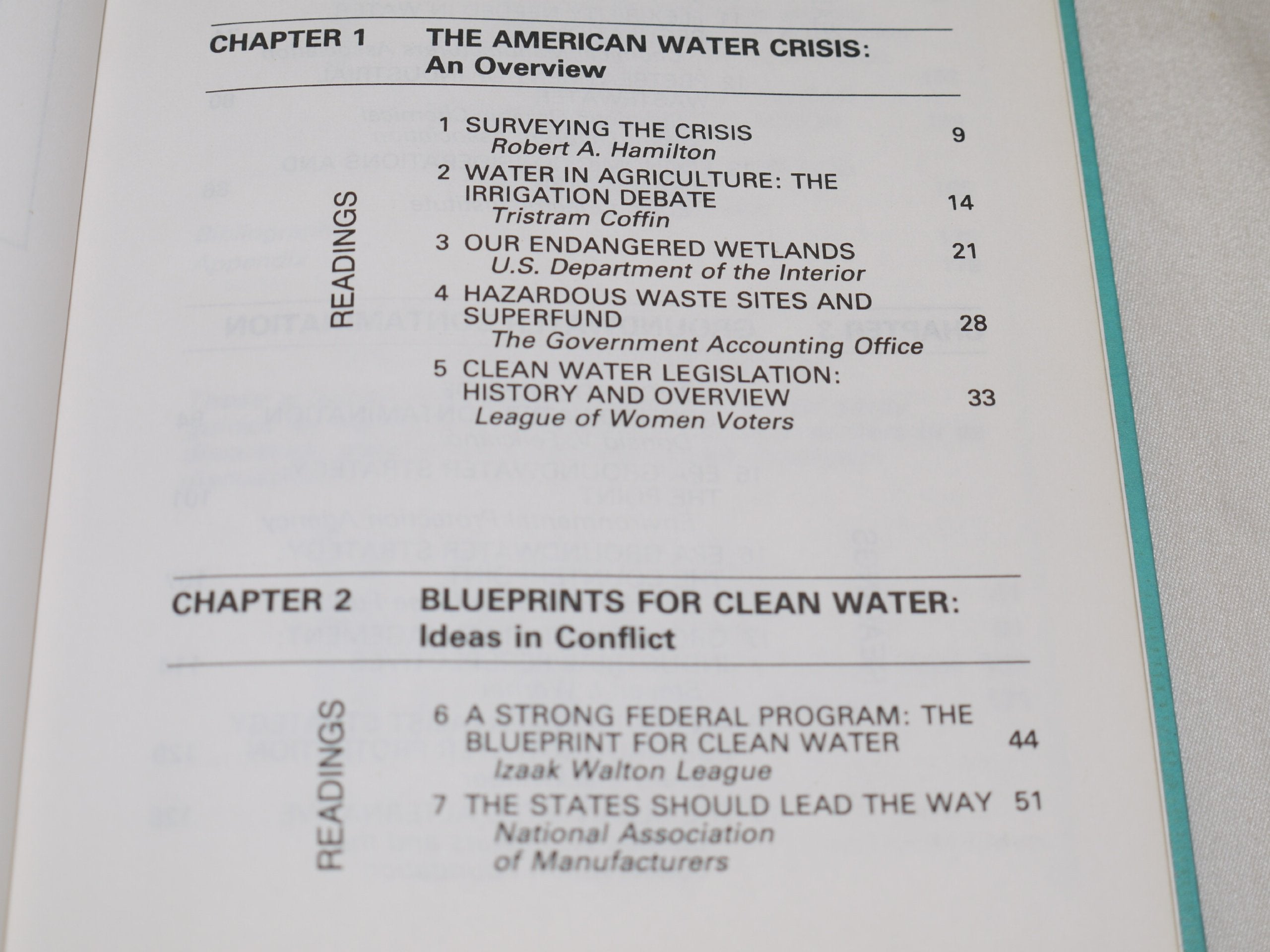 Protecting Water Quality (Ideas in Conflict),Used
