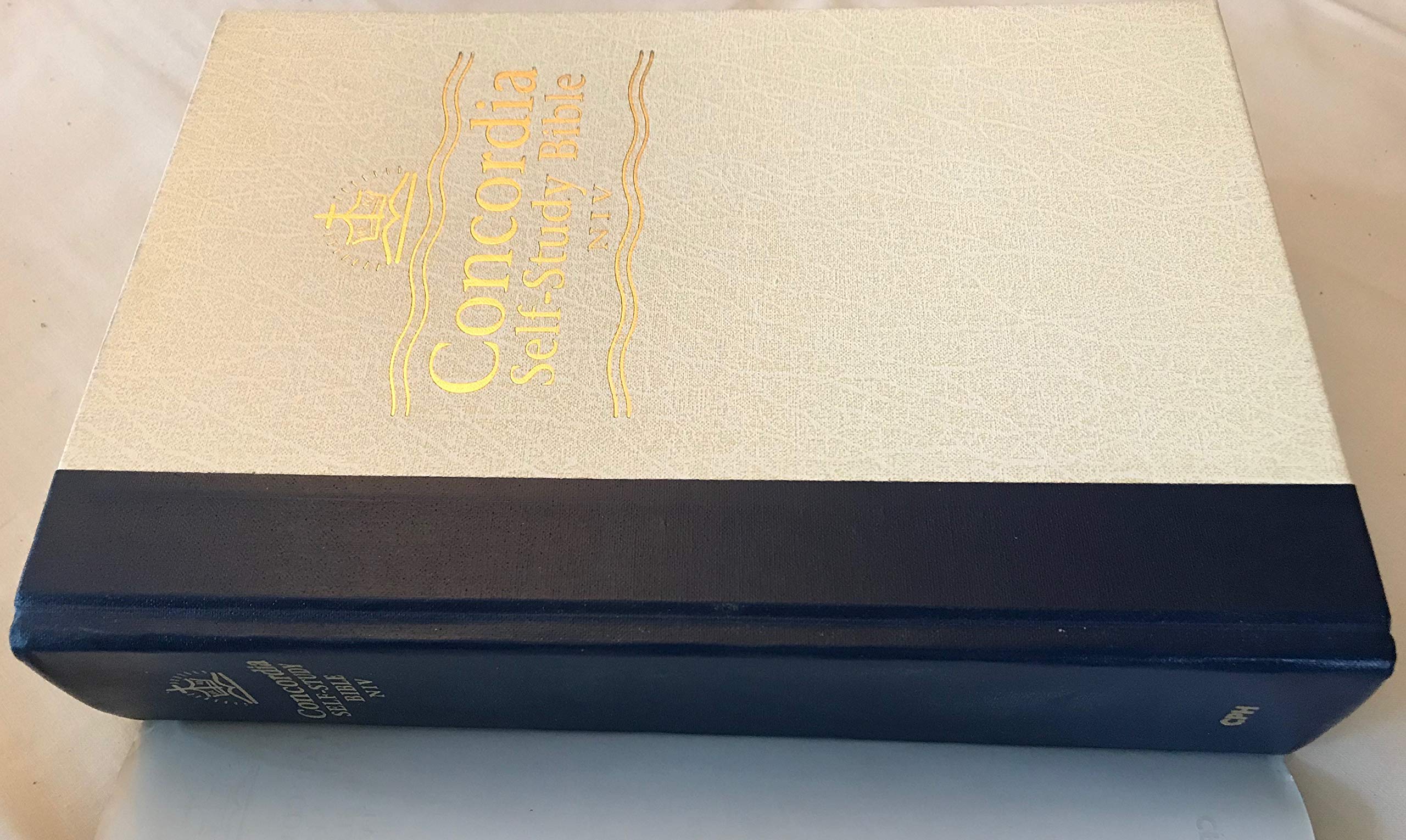 Concordia Selfstudy Bible,New