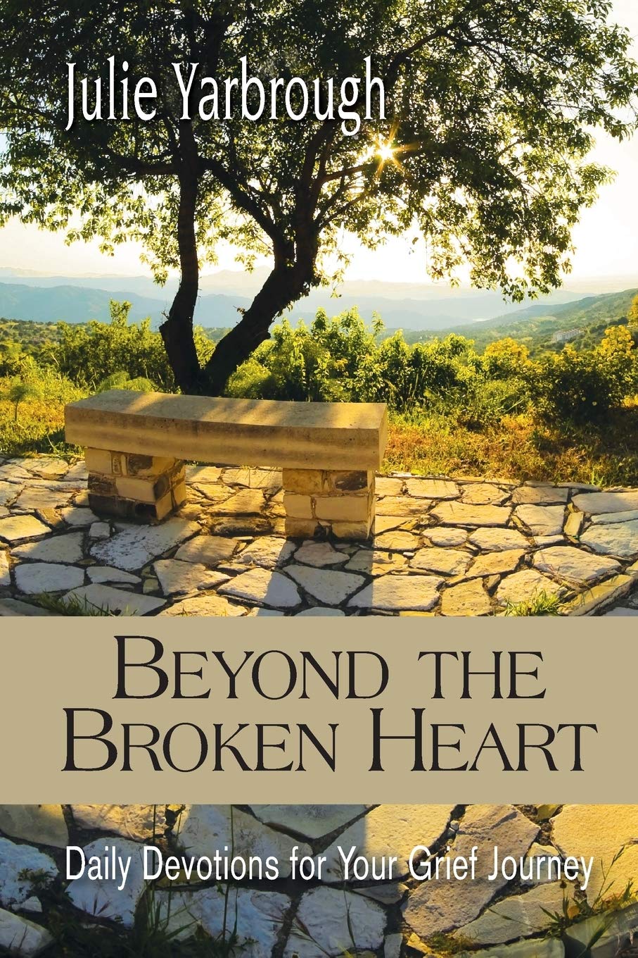 Beyond the Broken Heart: Daily Devotions for Your Grief Journey,Used