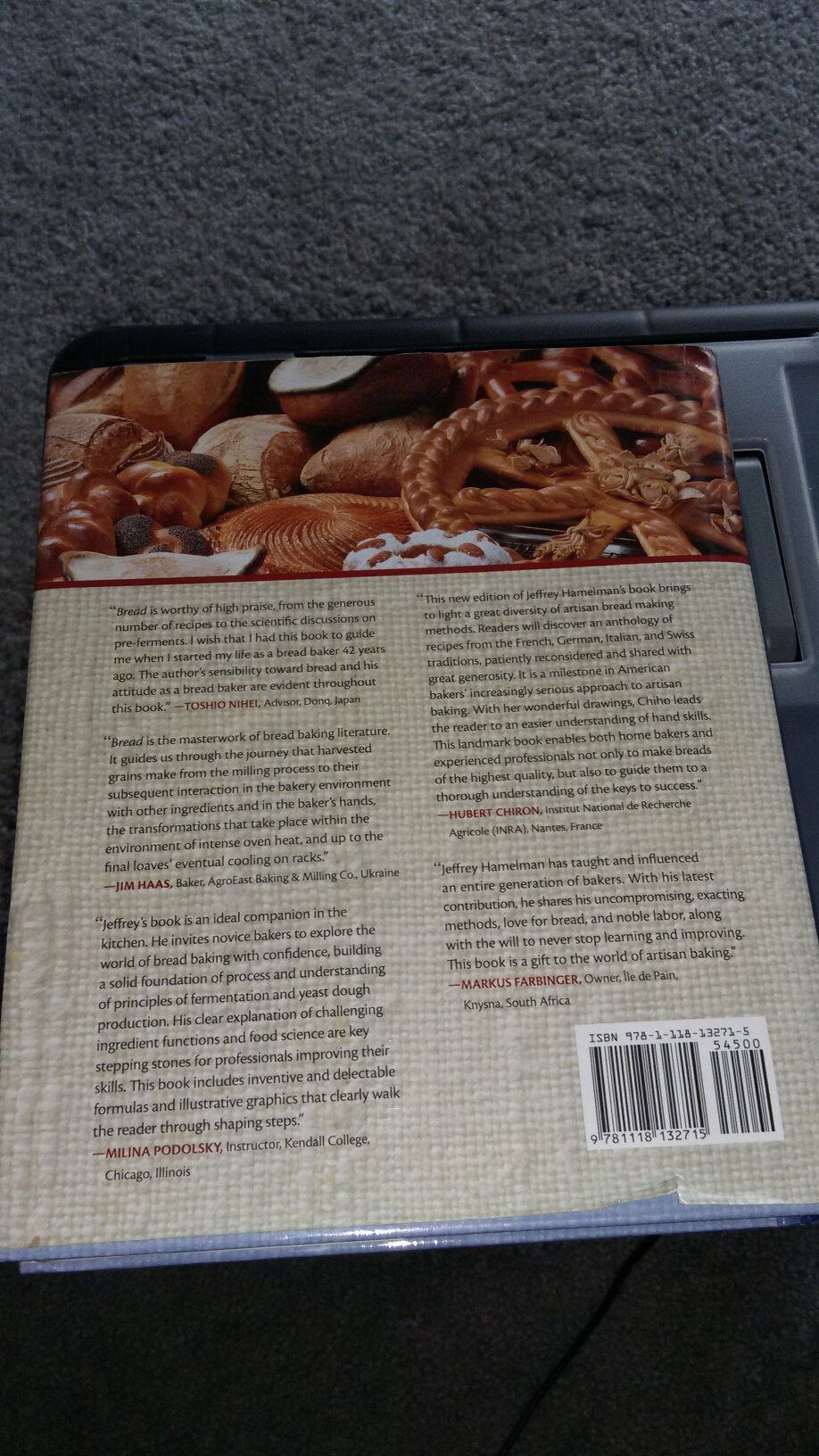 Bread: A Baker's Book of Techniques and Recipes,New