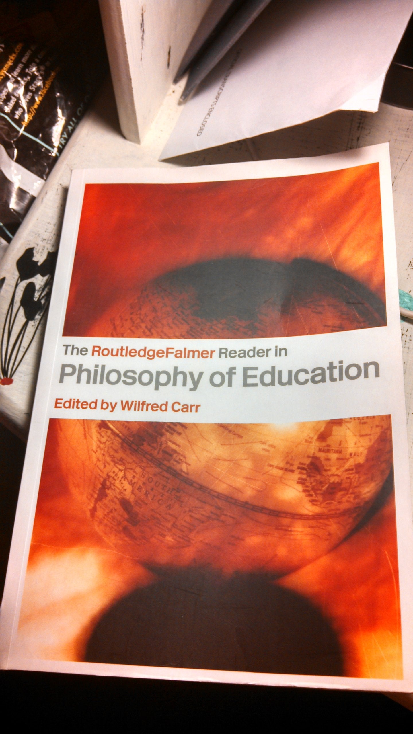 The RoutledgeFalmer Reader in the Philosophy of Education (RoutledgeFalmer Readers in Education),Used