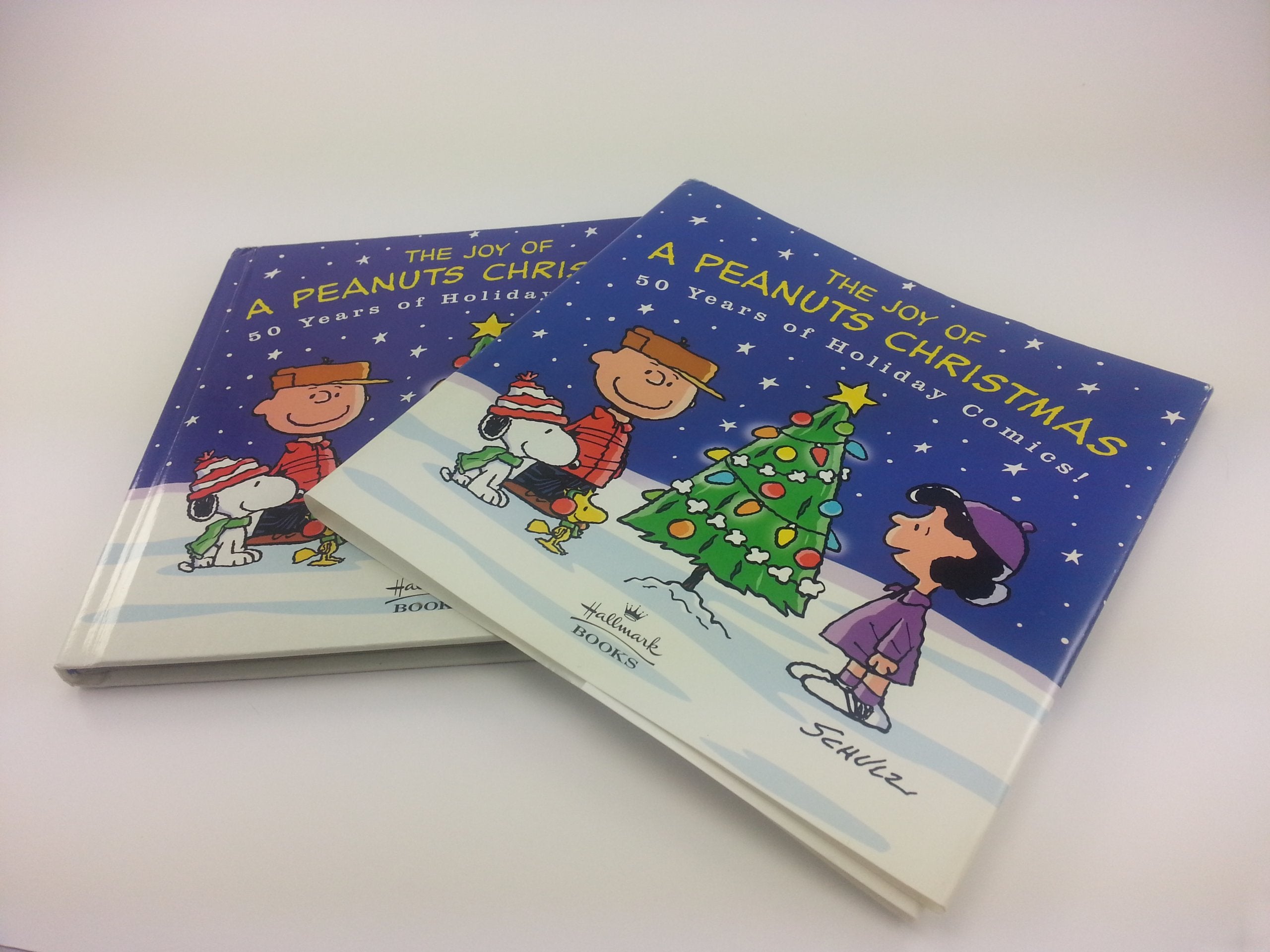 The Joy of a Peanuts Christmas: 50 Years of Holiday Comics!,Used