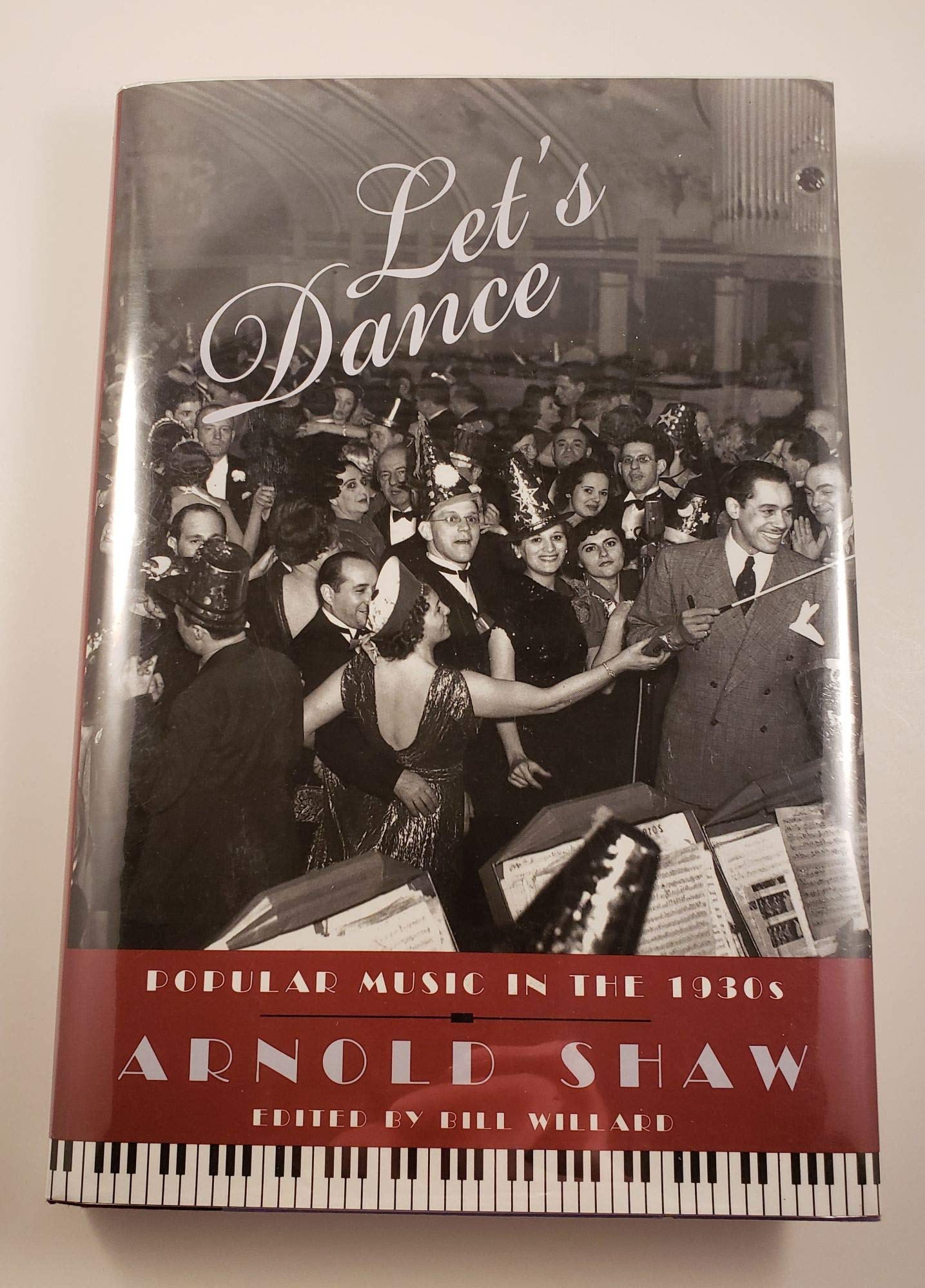 Let's Dance: Popular Music in the 1930s,Used
