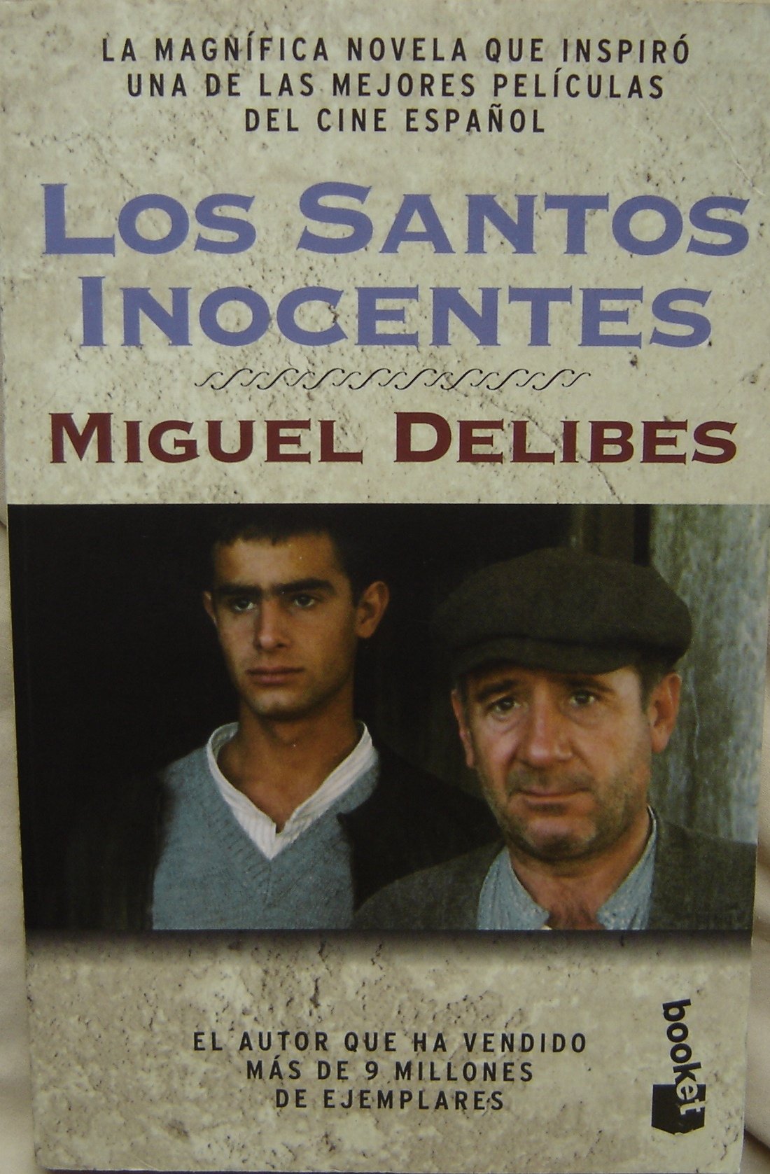 Los Santos Inocentes (Espasa Bolsillo) (Spanish Edition),New