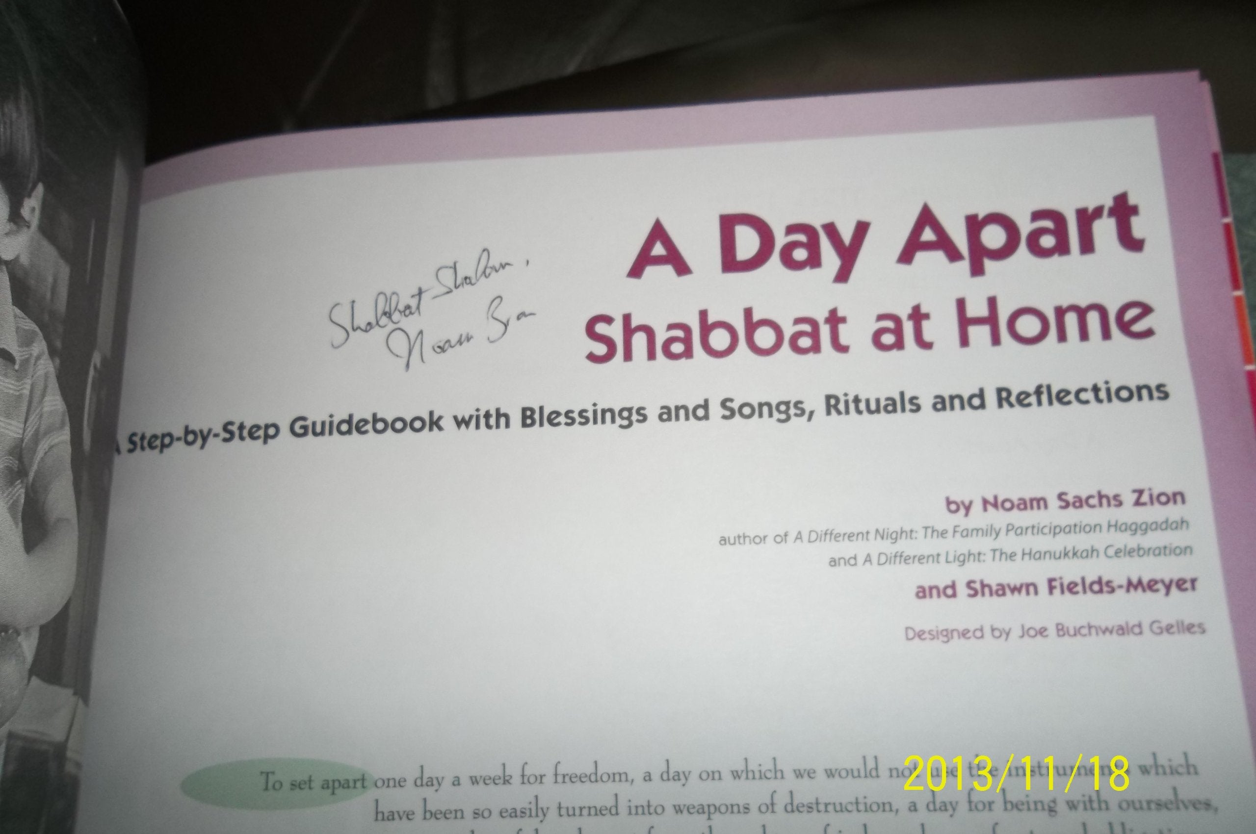 A Day Apart: Shabbat At Home,New