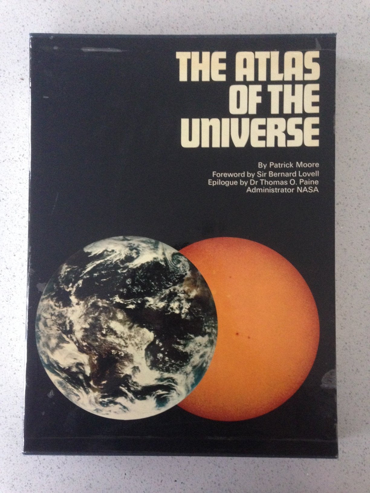 The atlas of the universe;,Used
