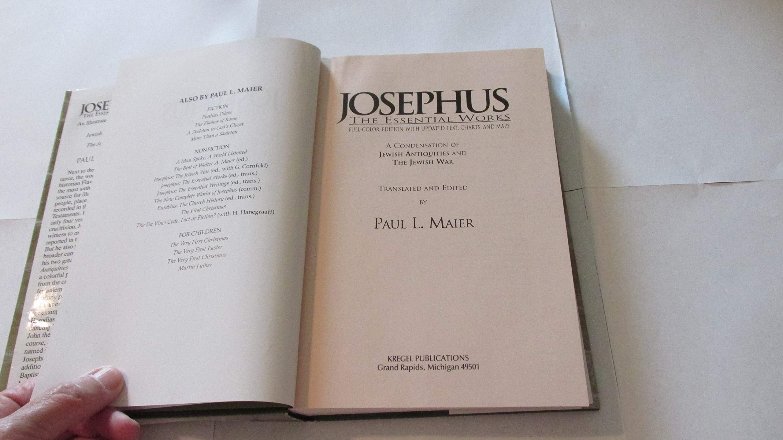 Josephus: The Essential Works,New