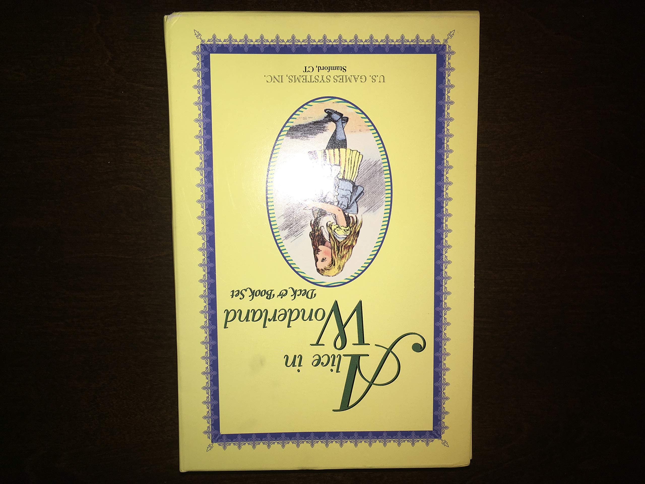 Alice In Wonderland Deck Book Set: Alice In Wonderland Puzzle And Game Book And Alice In Wonderland House Of Cards,New