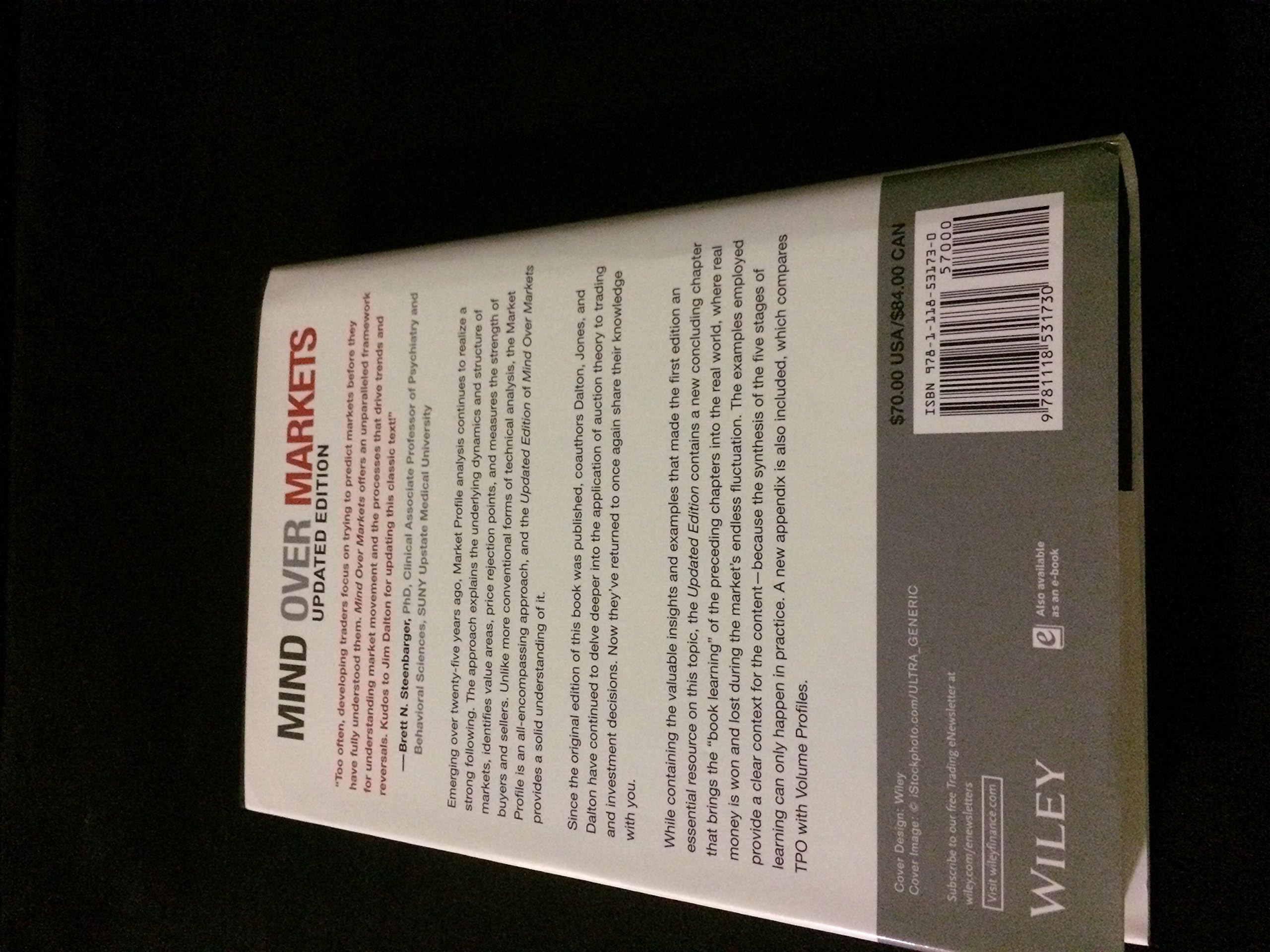 Mind Over Markets: Power Trading with Market Generated Information, Updated Edition,New