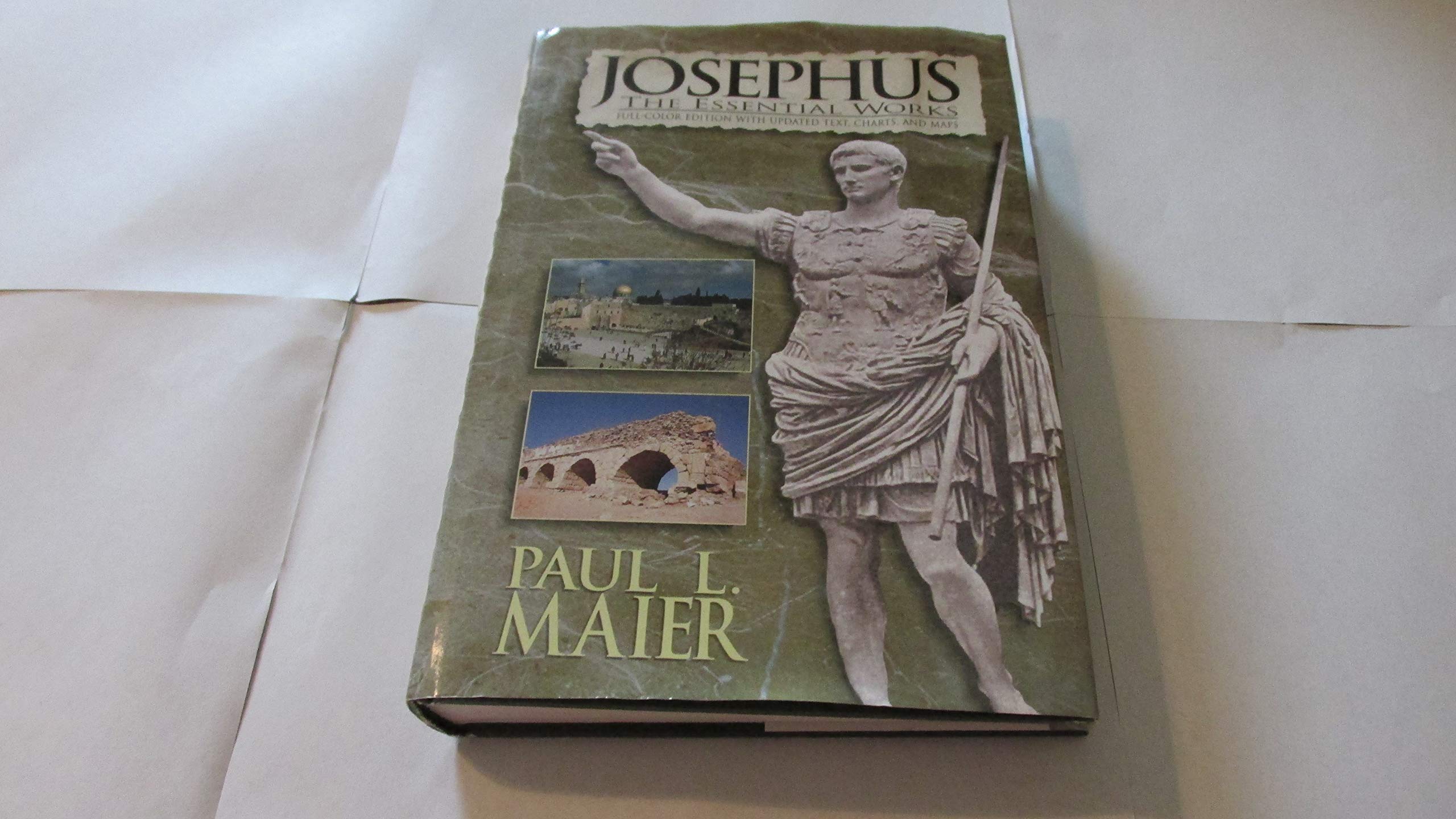 Josephus: The Essential Works,New