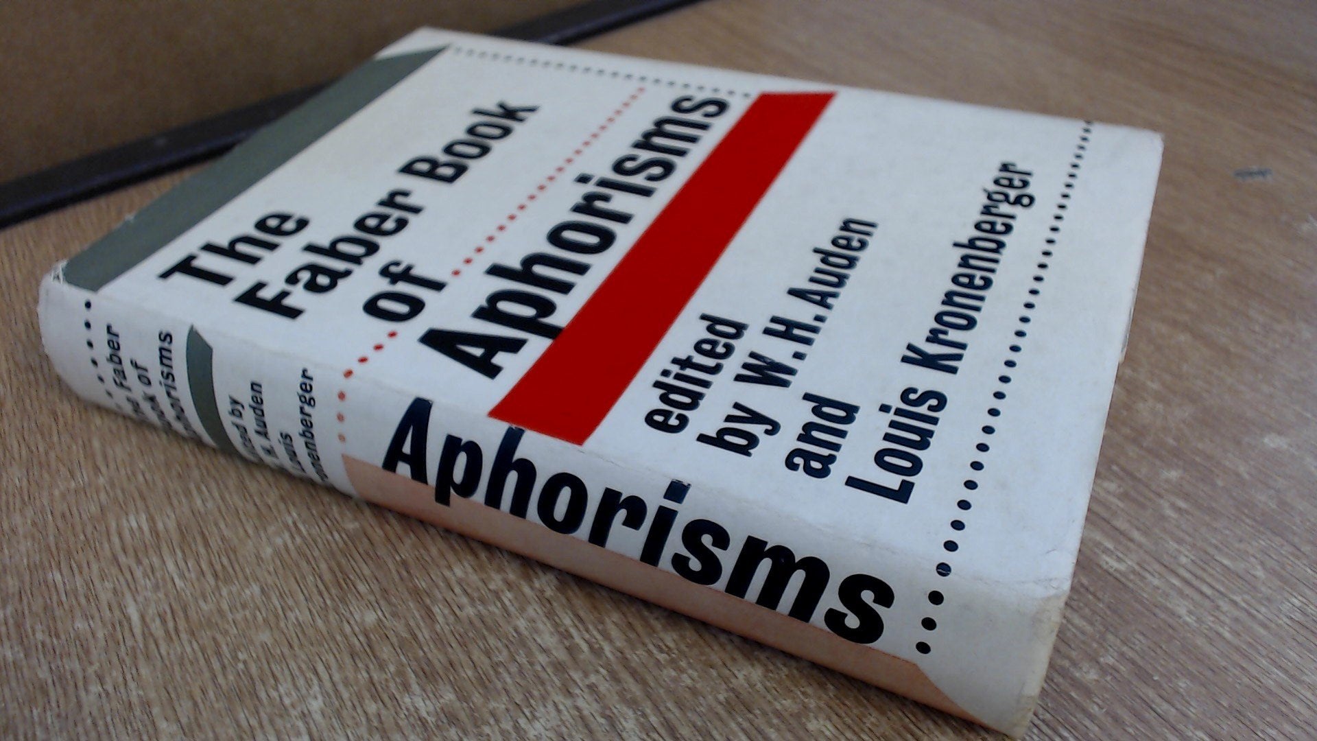 Aphorisms, The Viking Book of,Used