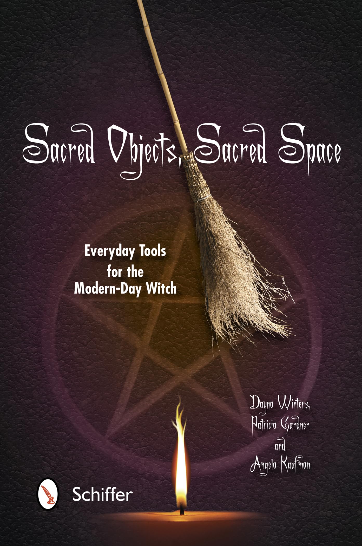Sacred Objects, Sacred Space: Everyday Tools for the ModernDay Witch,Used