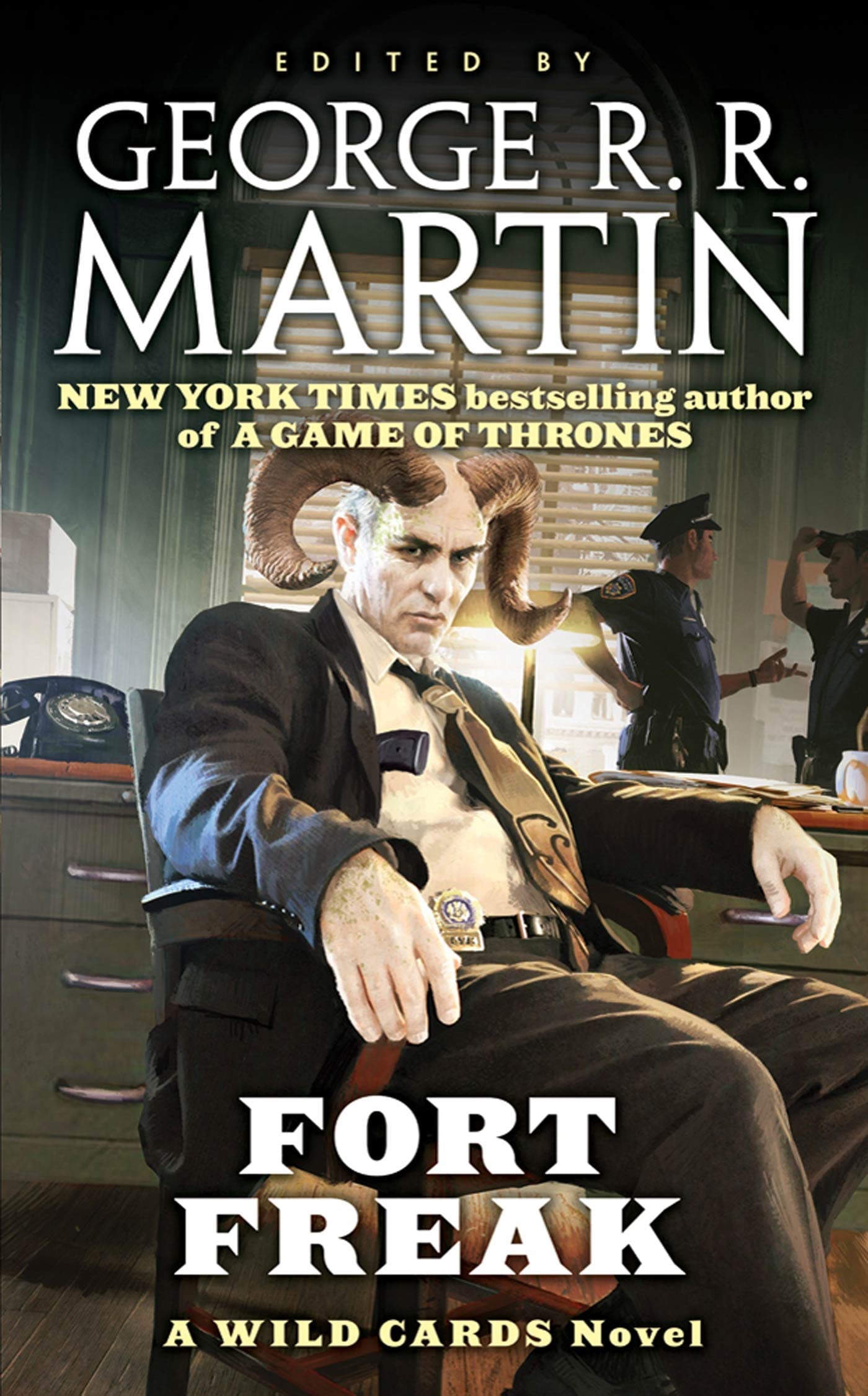 Fort Freak: A Wild Cards Novel (Book One of the Mean Streets Triad) (Wild Cards, 21),Used
