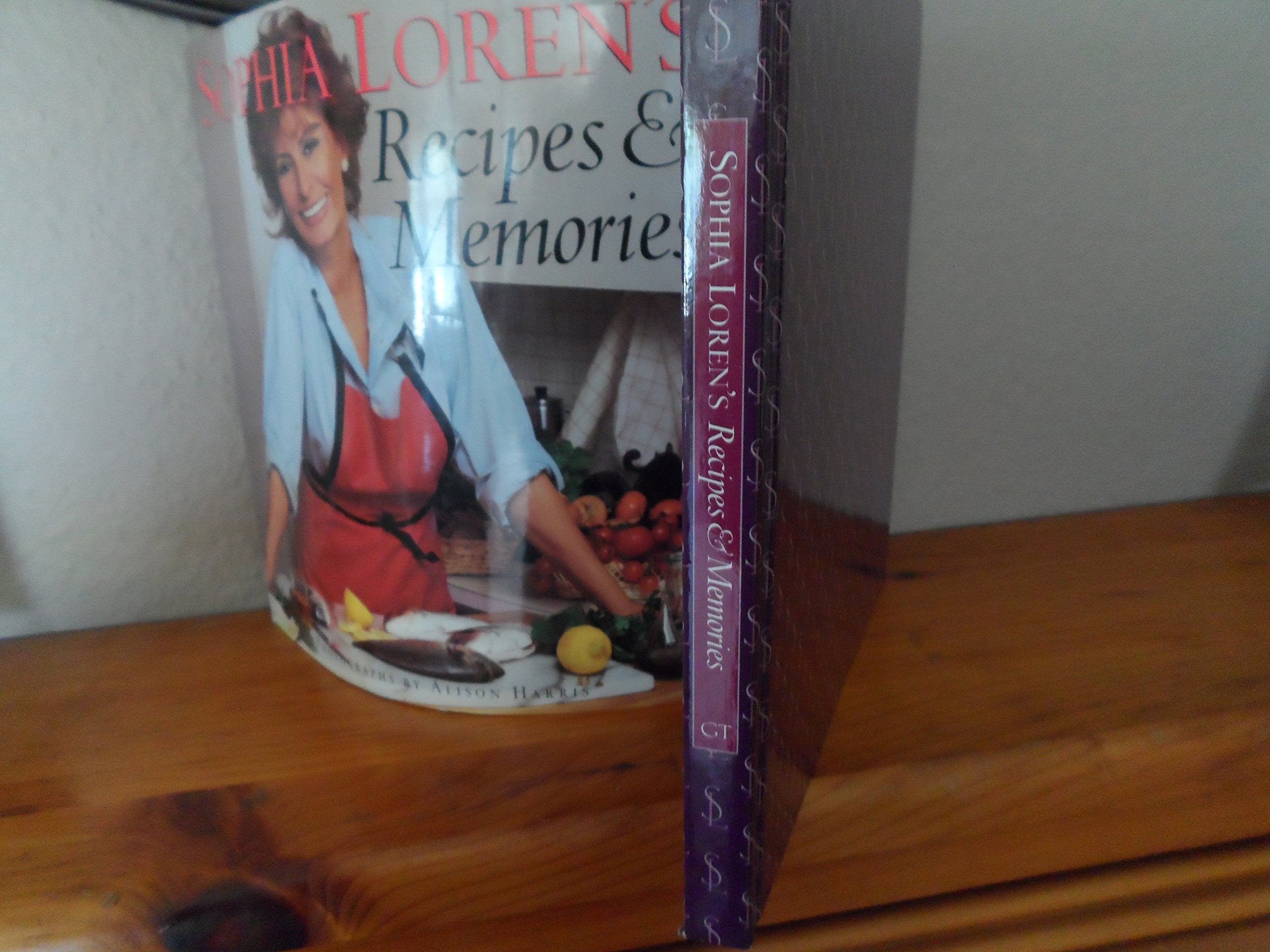 Sophia Loren's Recipes and Memories,Used