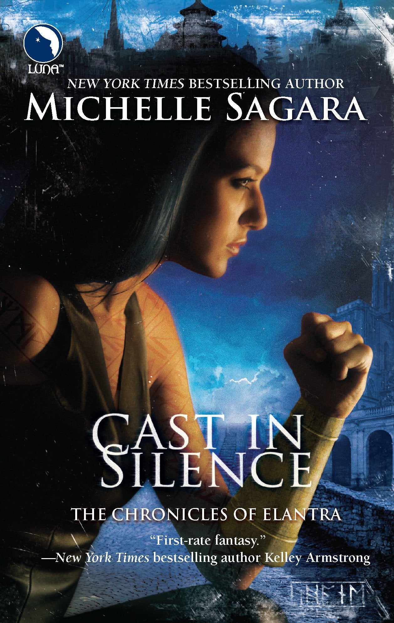 Cast in Silence (Chronicles of Elantra, Book 5),Used