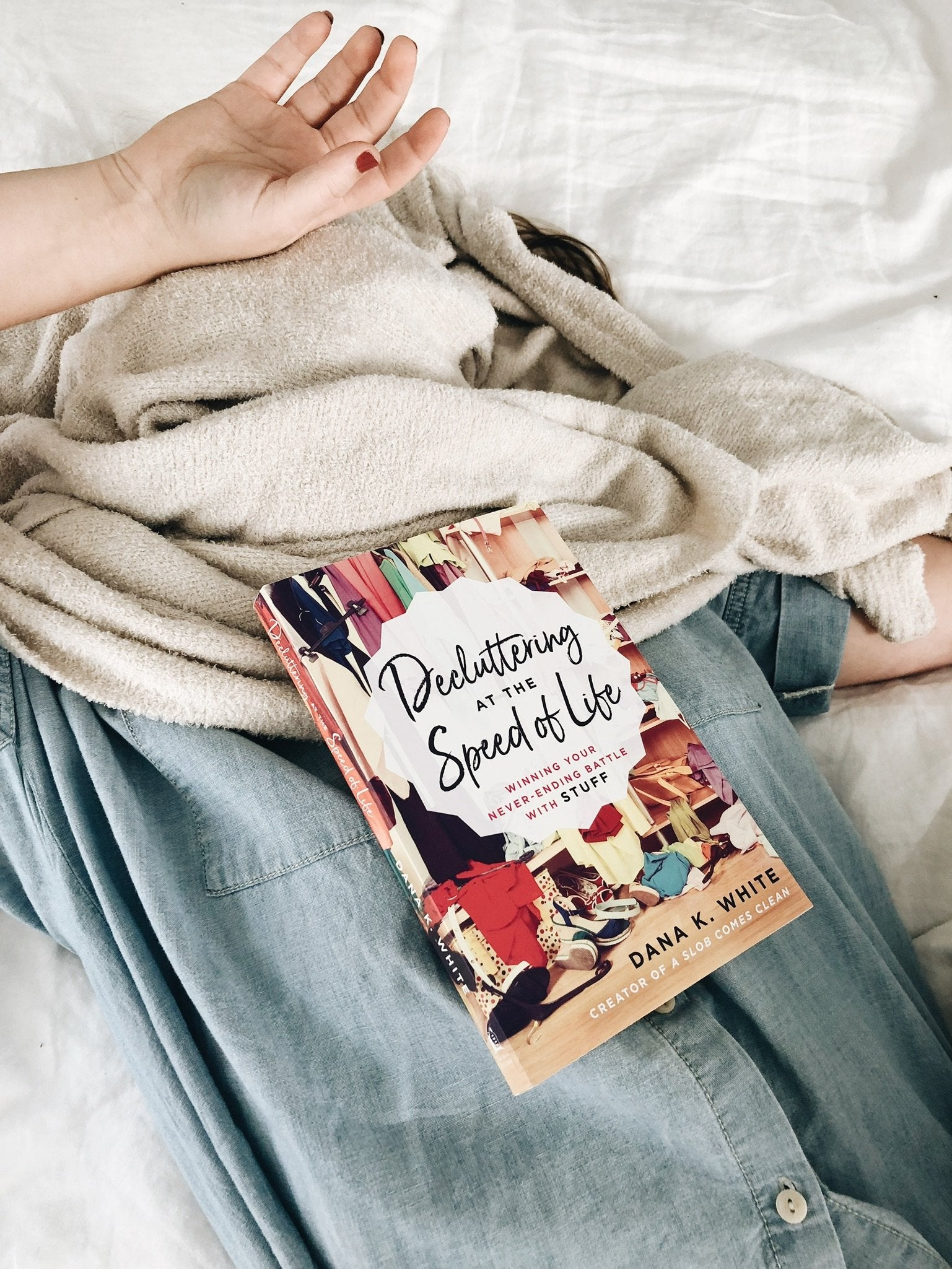 Decluttering at the Speed of Life: Winning Your NeverEnding Battle with Stuff,Used