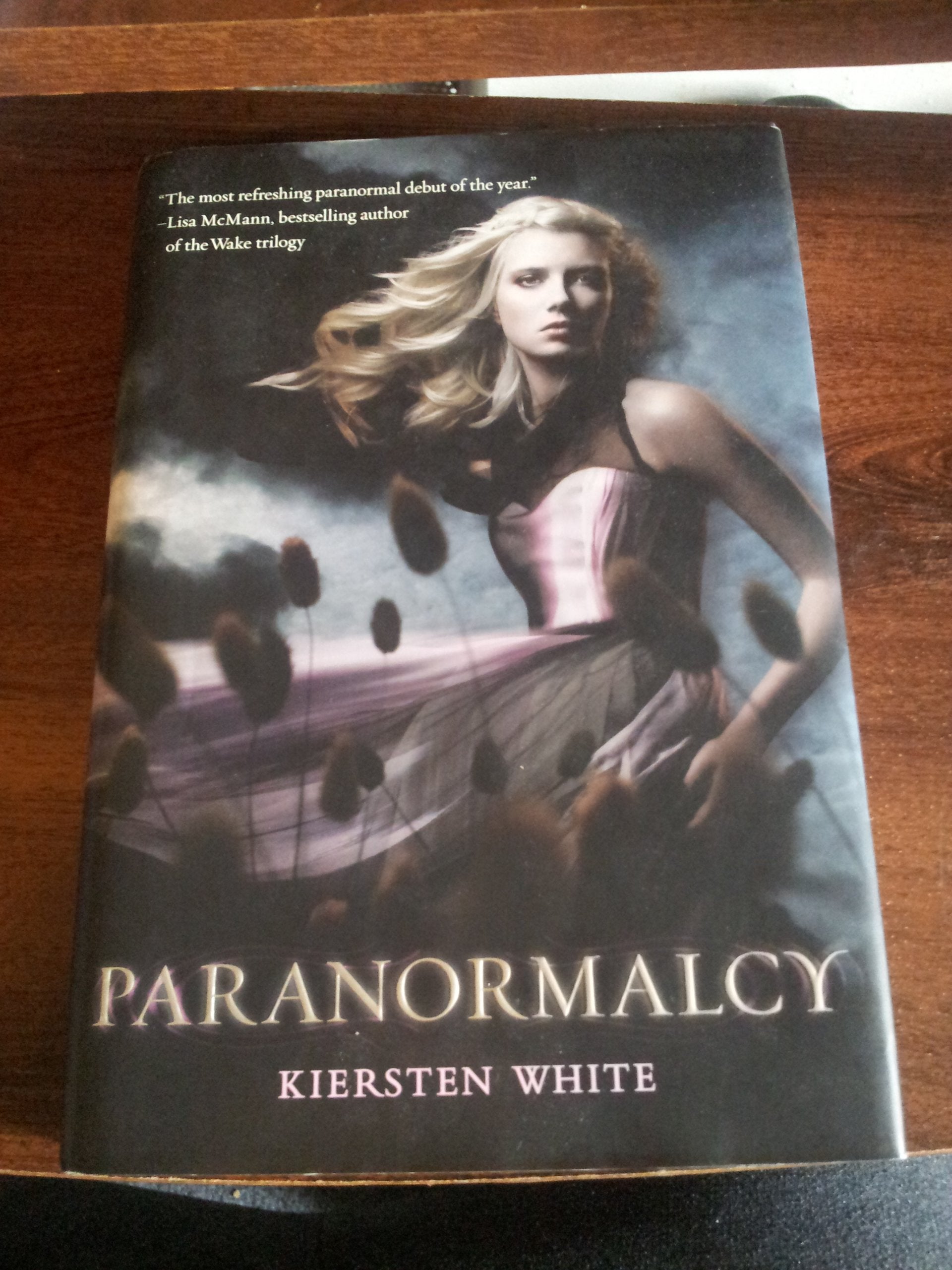 Paranormalcy (Paranormalcy, 1),New