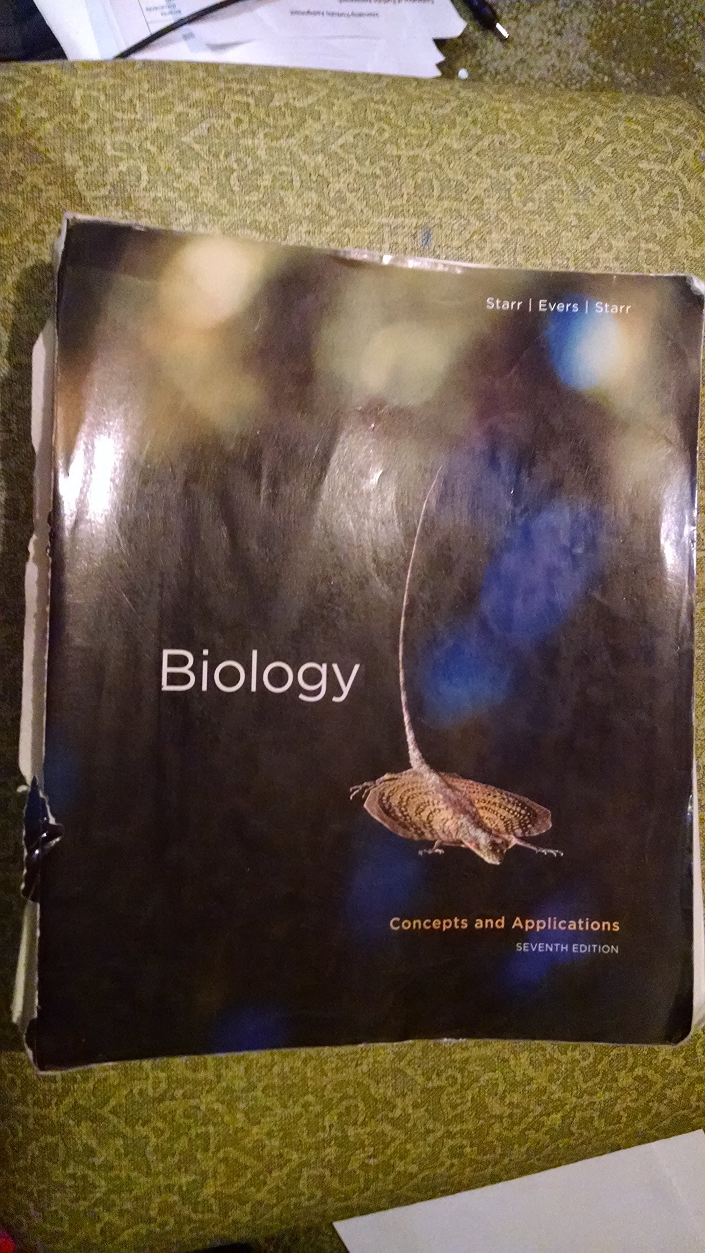 Biology: Concepts and Applications (Available Titles CengageNOW),Used