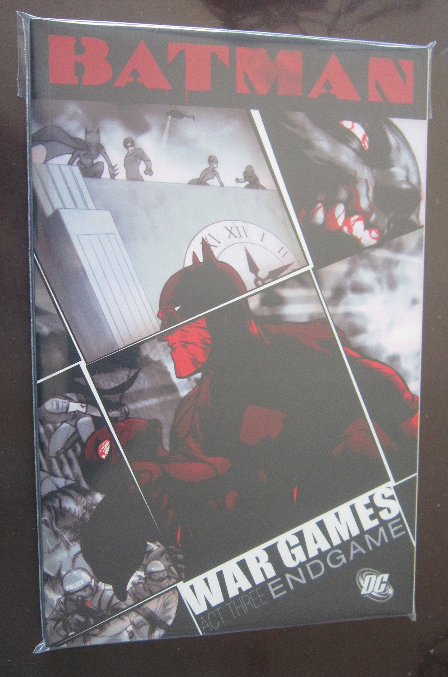 Batman: War Games Act 03 End Game,Used