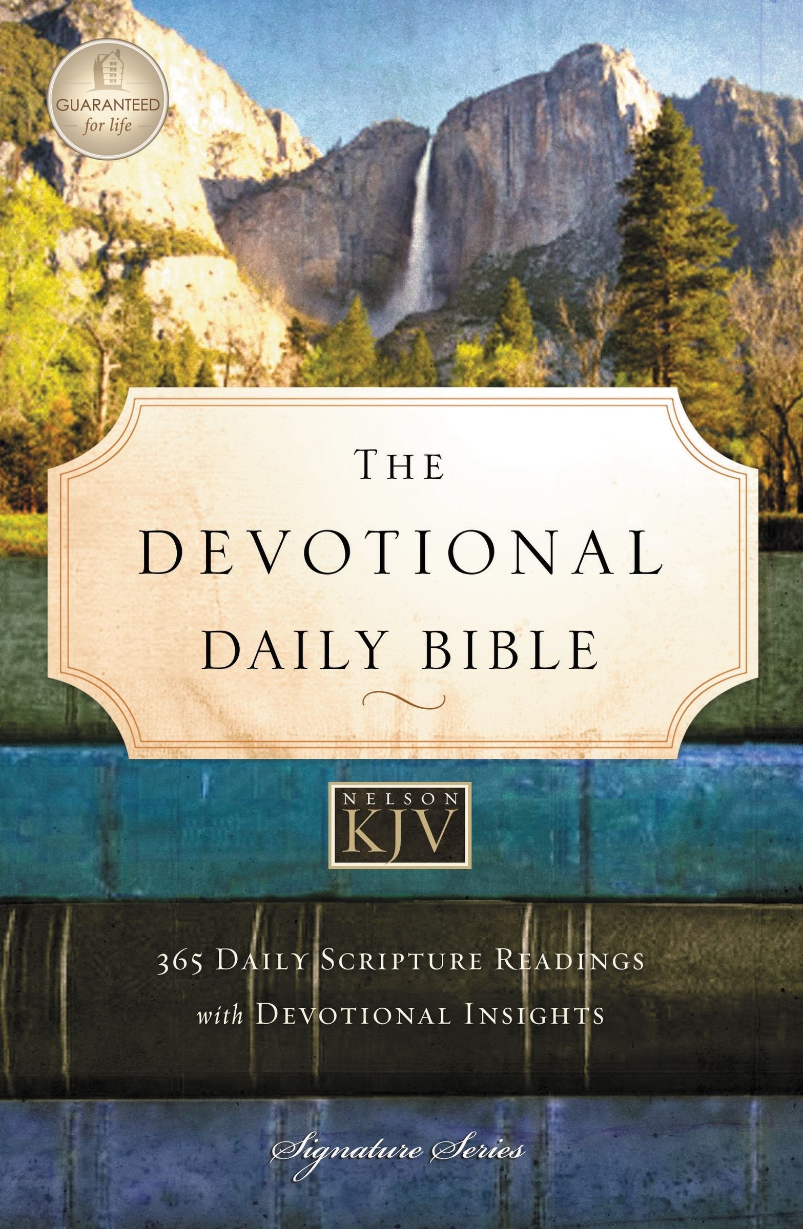 The Devotional Daily Bible: 365 Daily Scripture Readings with Devotional Insights: King James Version (Signature Series),Used