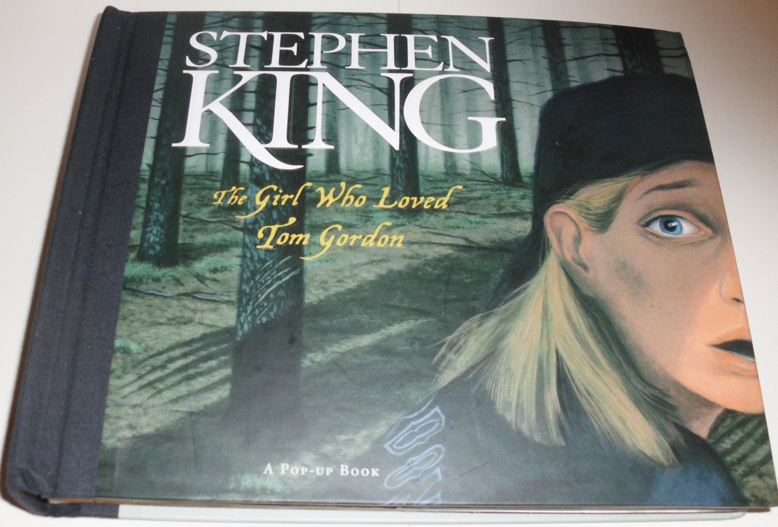 The Girl Who Loved Tom Gordon: A Popup Book,Used