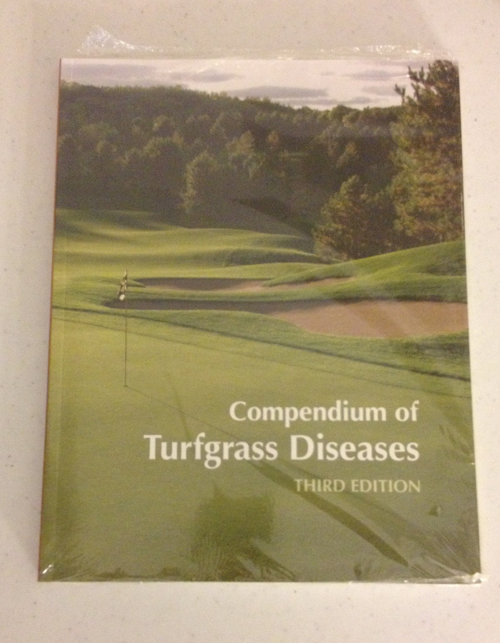 Compendium of Turfgrass Diseases,Used