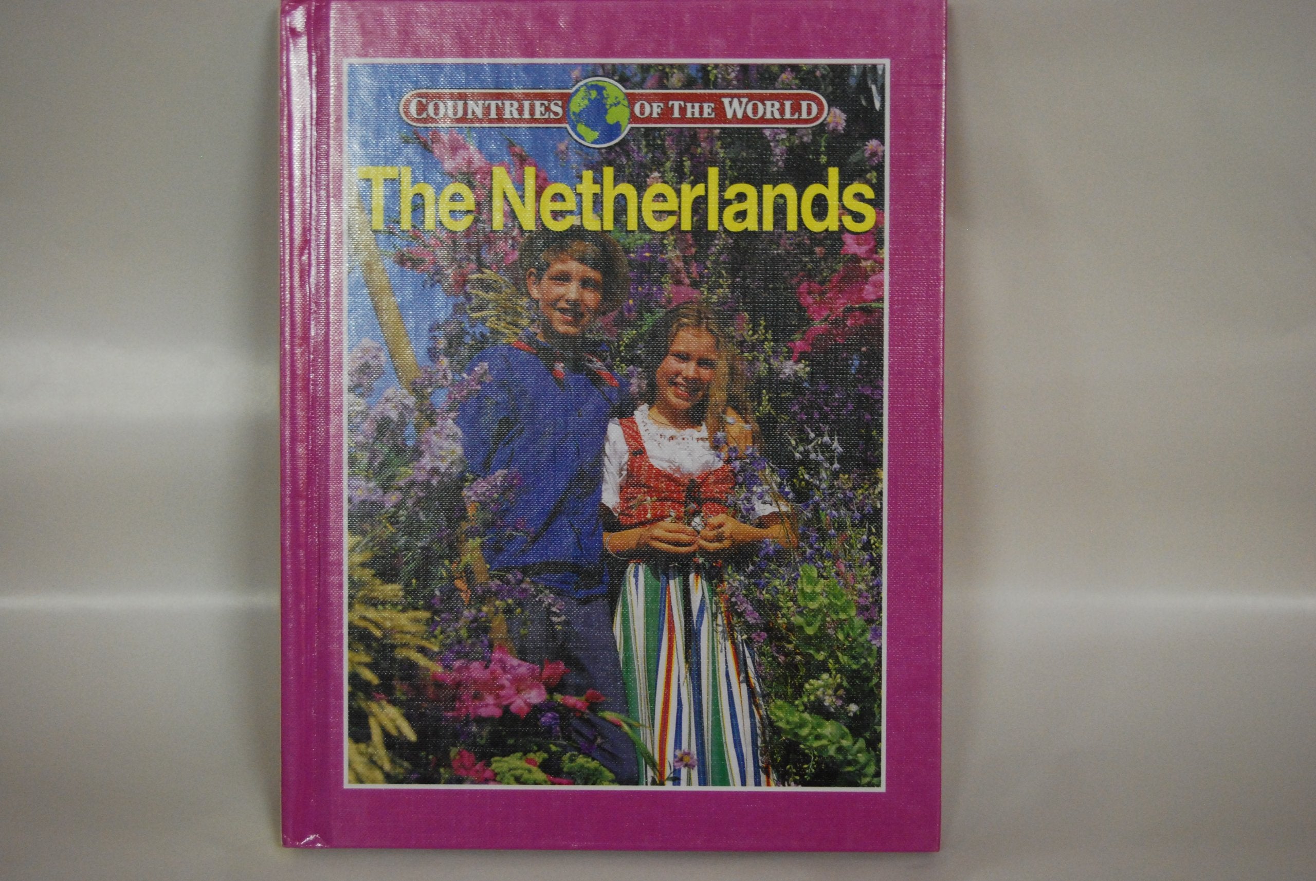 The Netherlands (Countries Of The World),Used