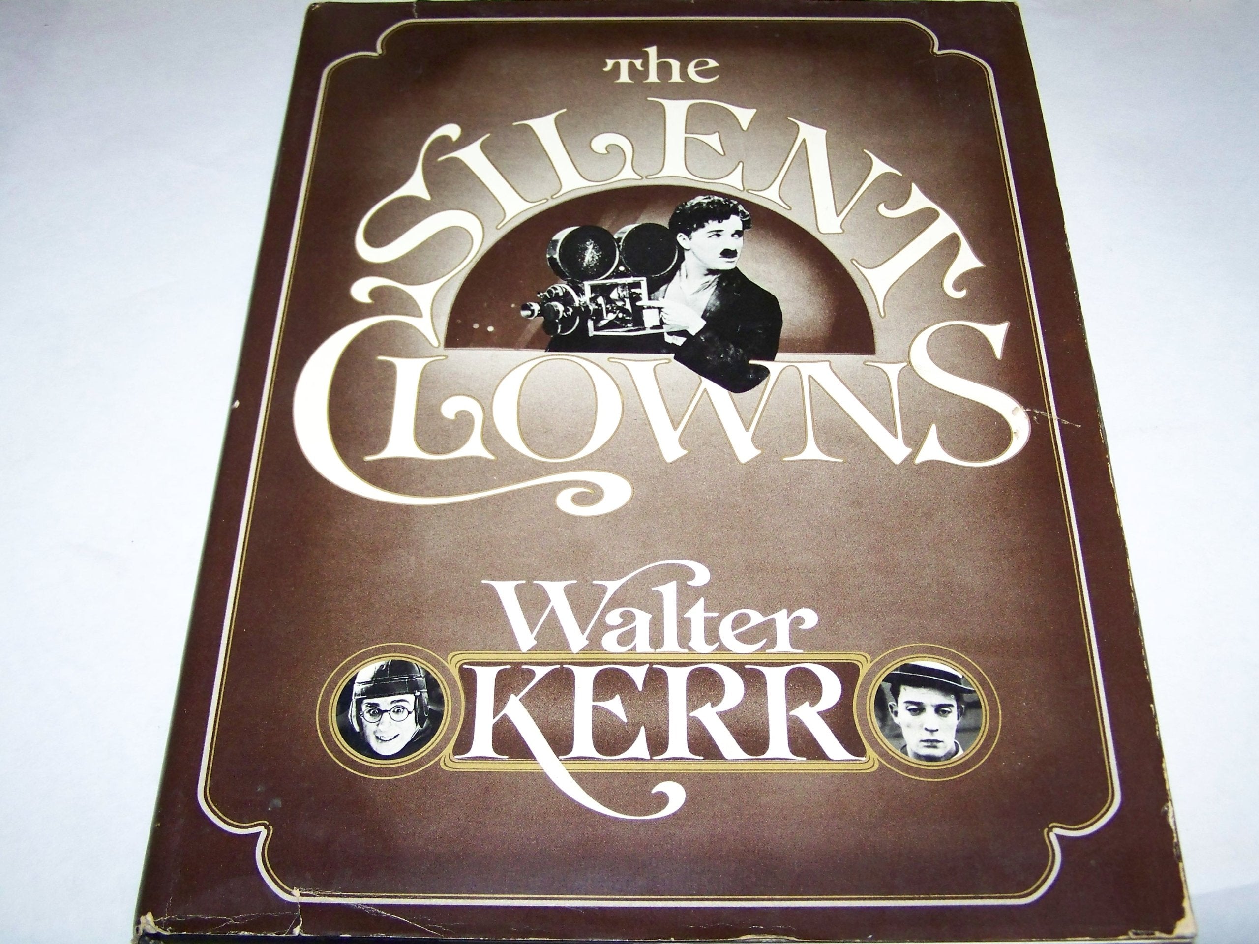 The Silent Clowns,New
