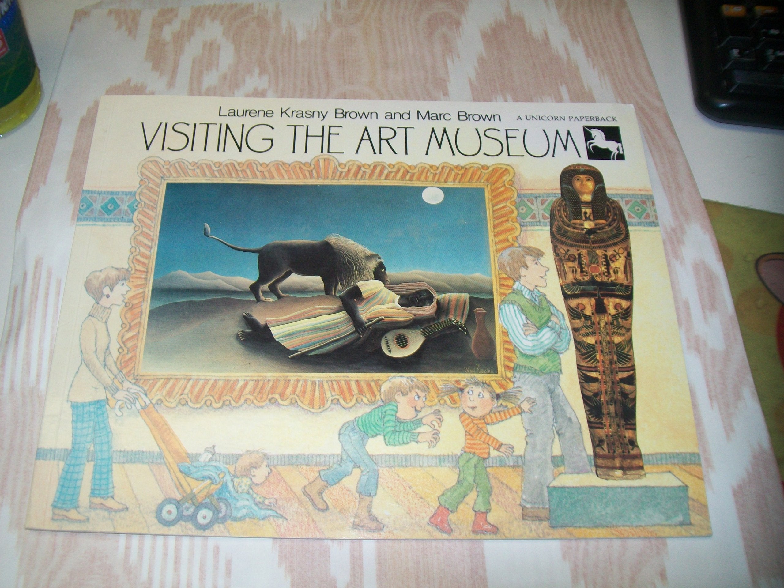 Visiting the Art Museum: 2,Used