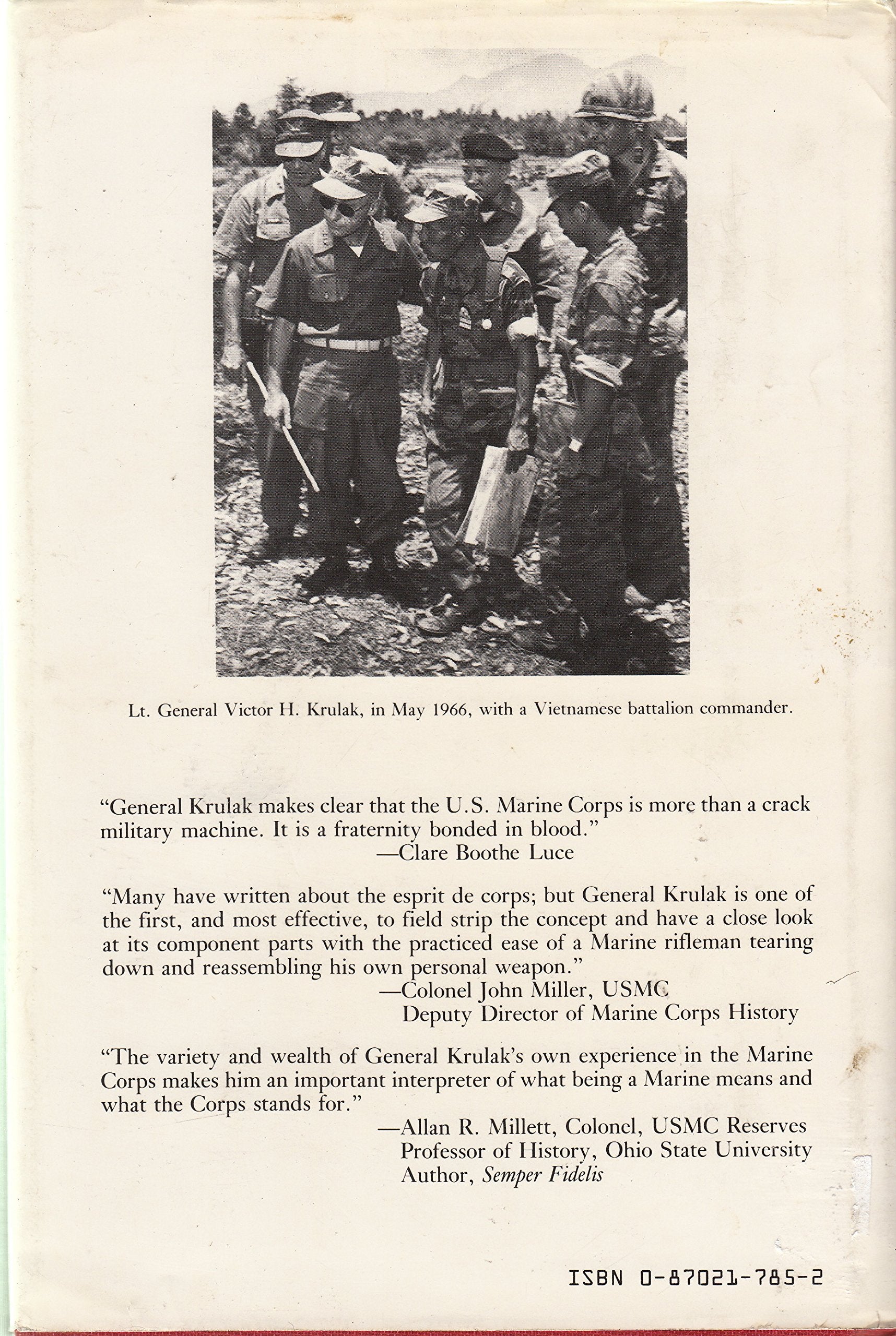 First to Fight: An Inside View of the U.S. Marine Corps,Used