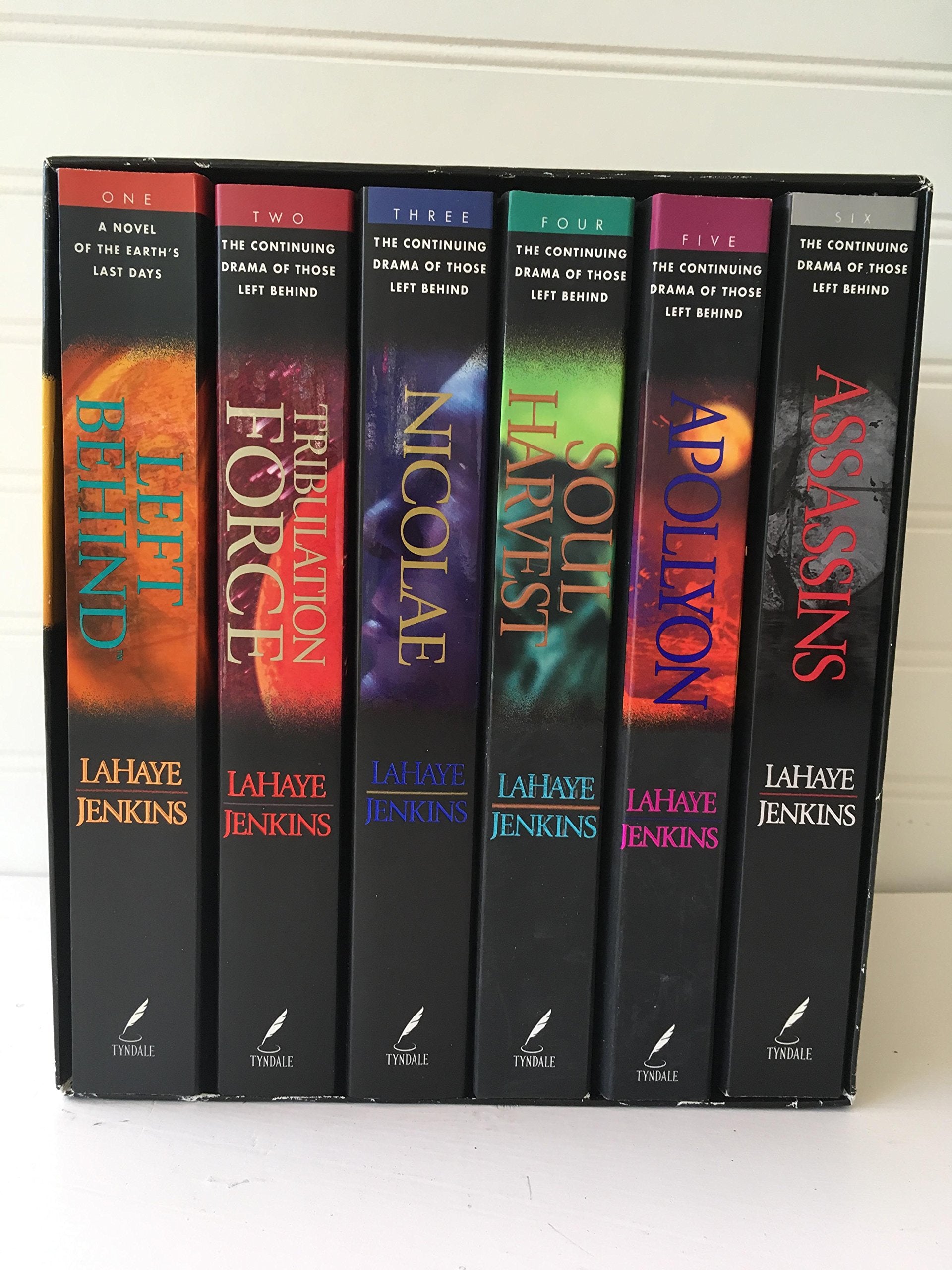 Left Behind softcover books 1-6 boxed set (Left Behind),Used