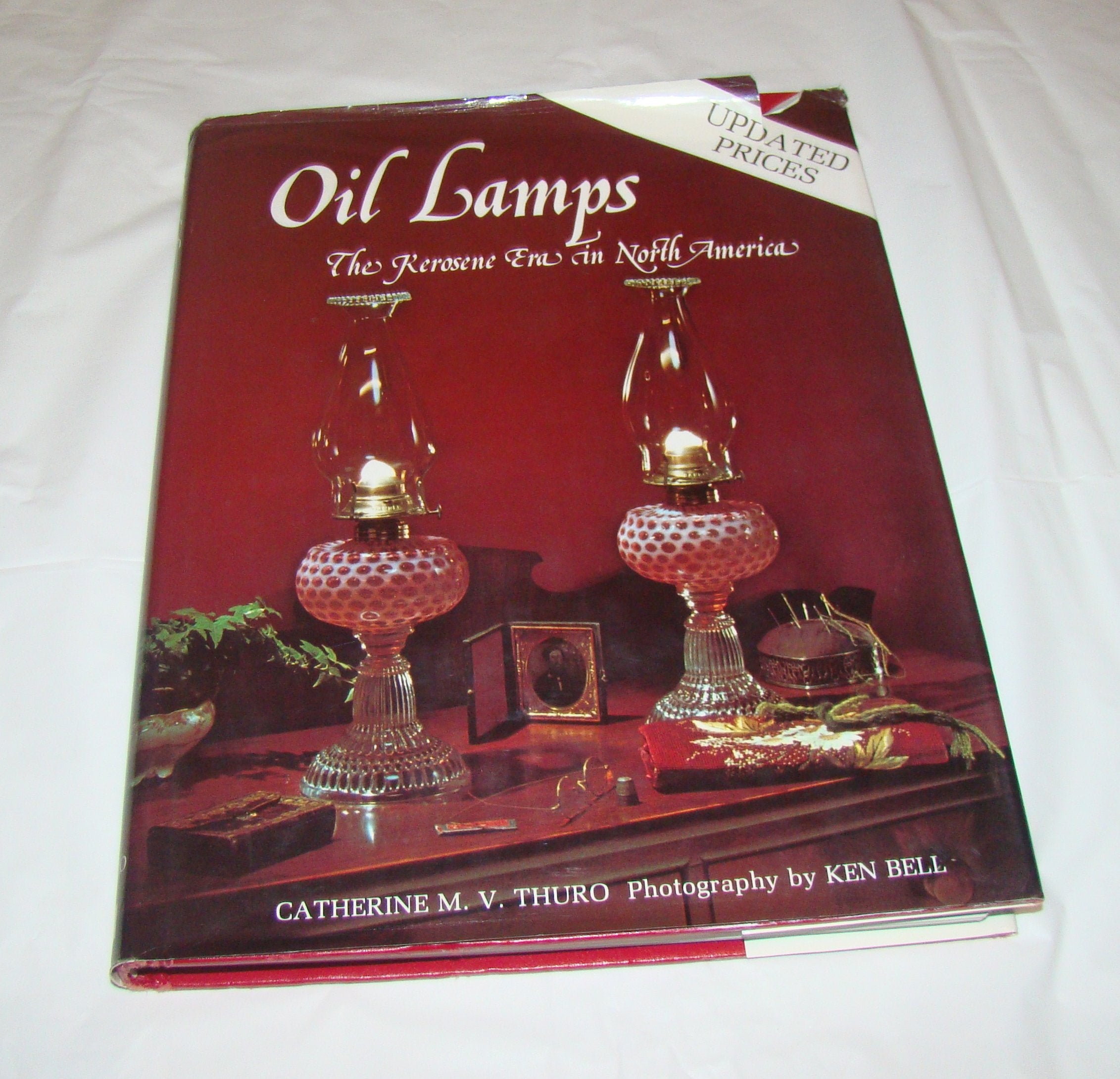 Oil Lamps: The Kerosene Era In North America,Used