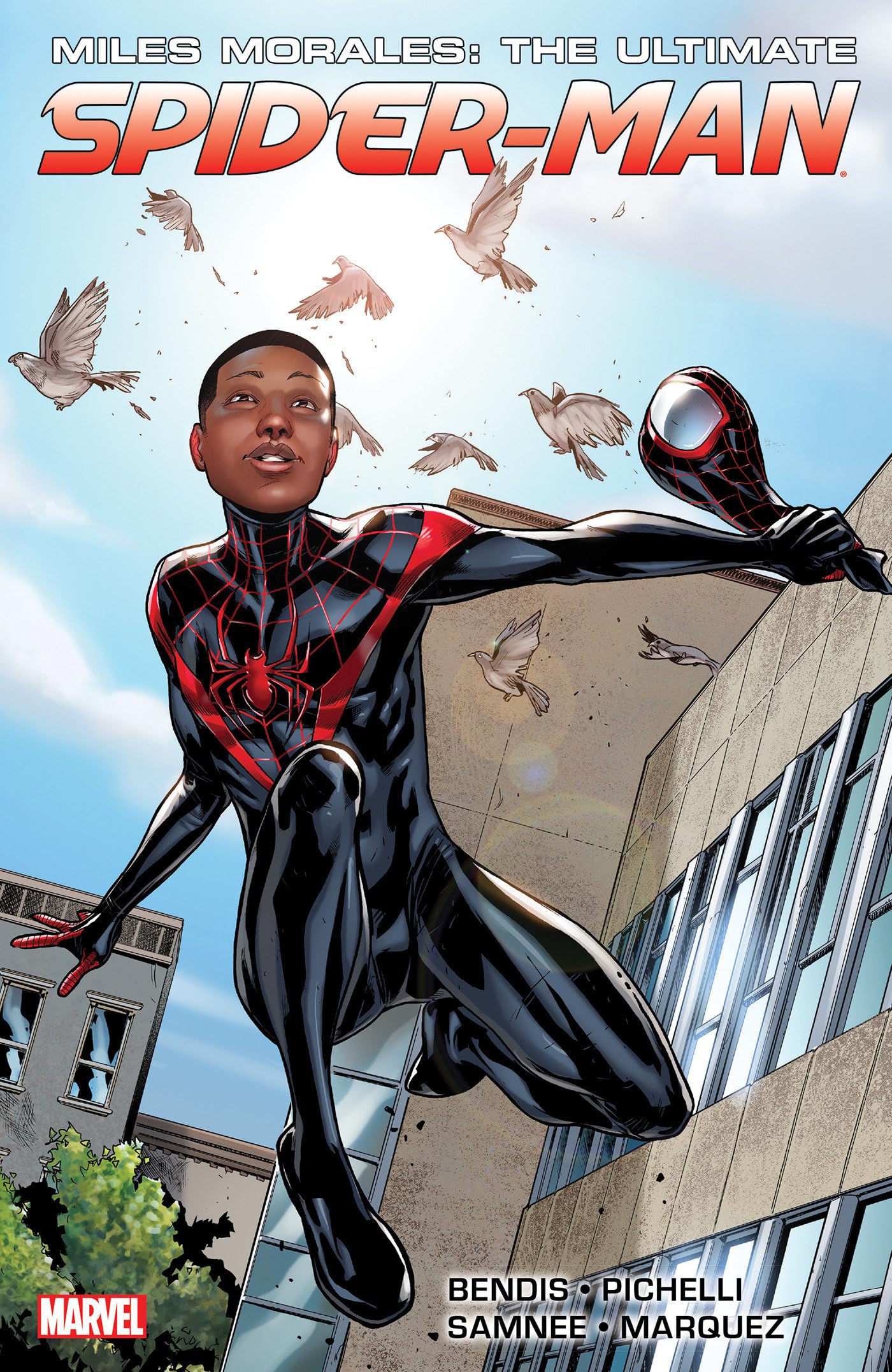 Miles Morales: Ultimate Spiderman Ultimate Collection Book 1 (Ultimate Spiderman (Graphic Novels), 1),Used
