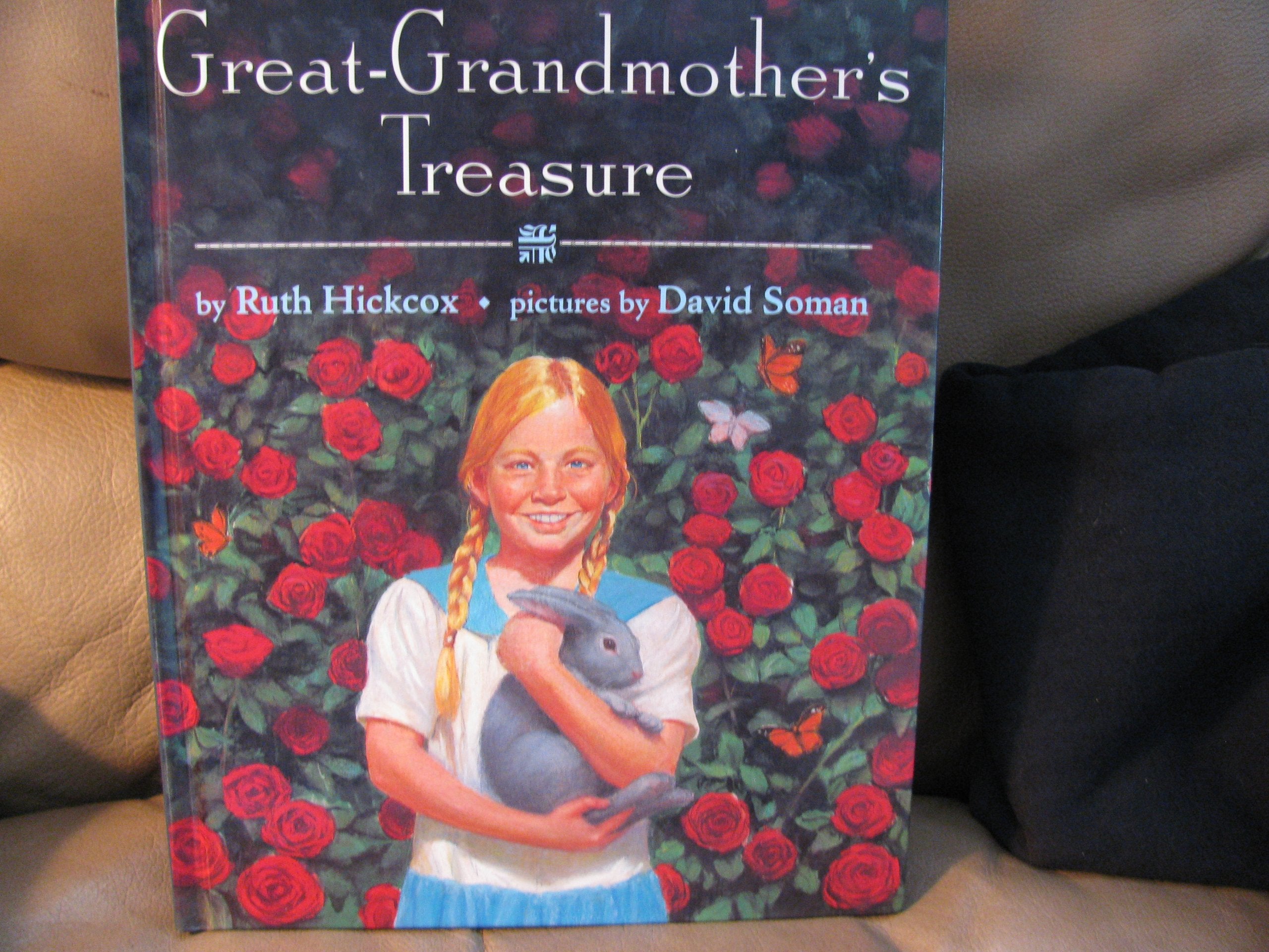 Great Grandmother's Treasure: Library Edition,Used