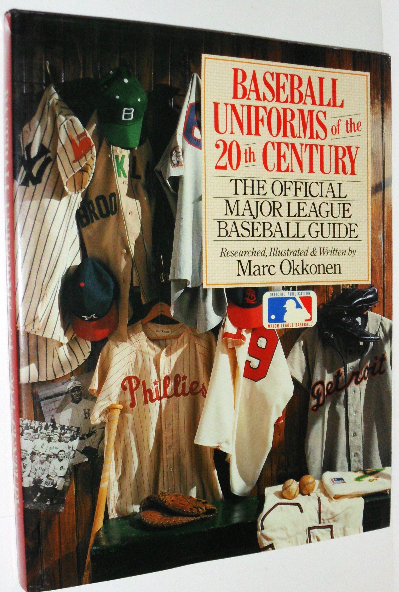 Baseball Uniforms of The 20th Century: The Official Major League Baseball Guide,Used