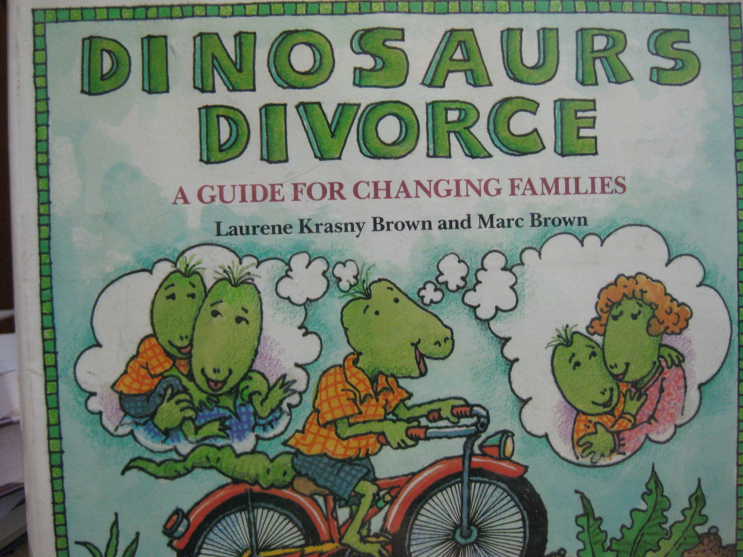 Dinosaurs Divorce: A Guide For Changing Families