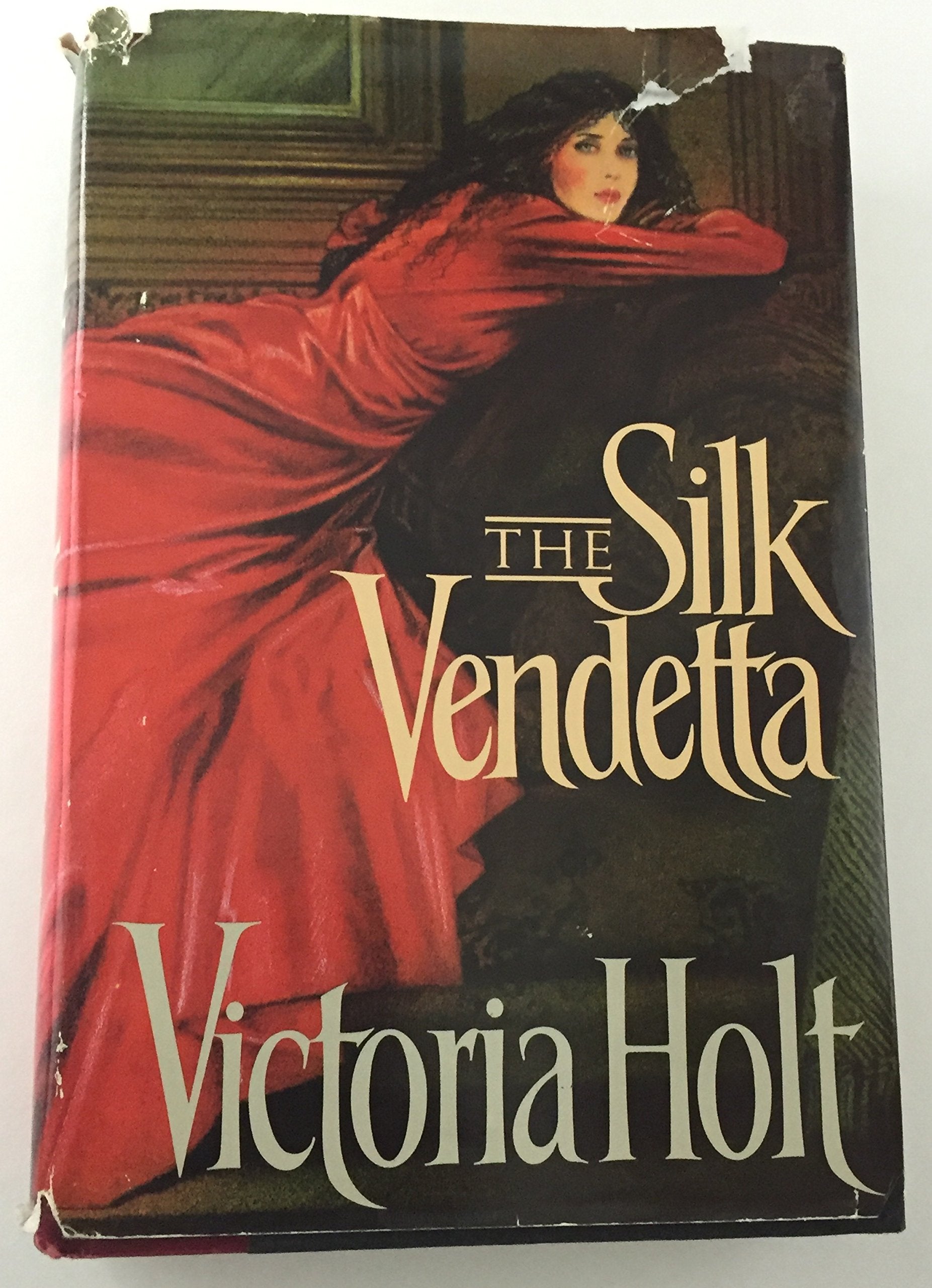 Silk Vendetta (G K Hall Large Print Book Series),Used