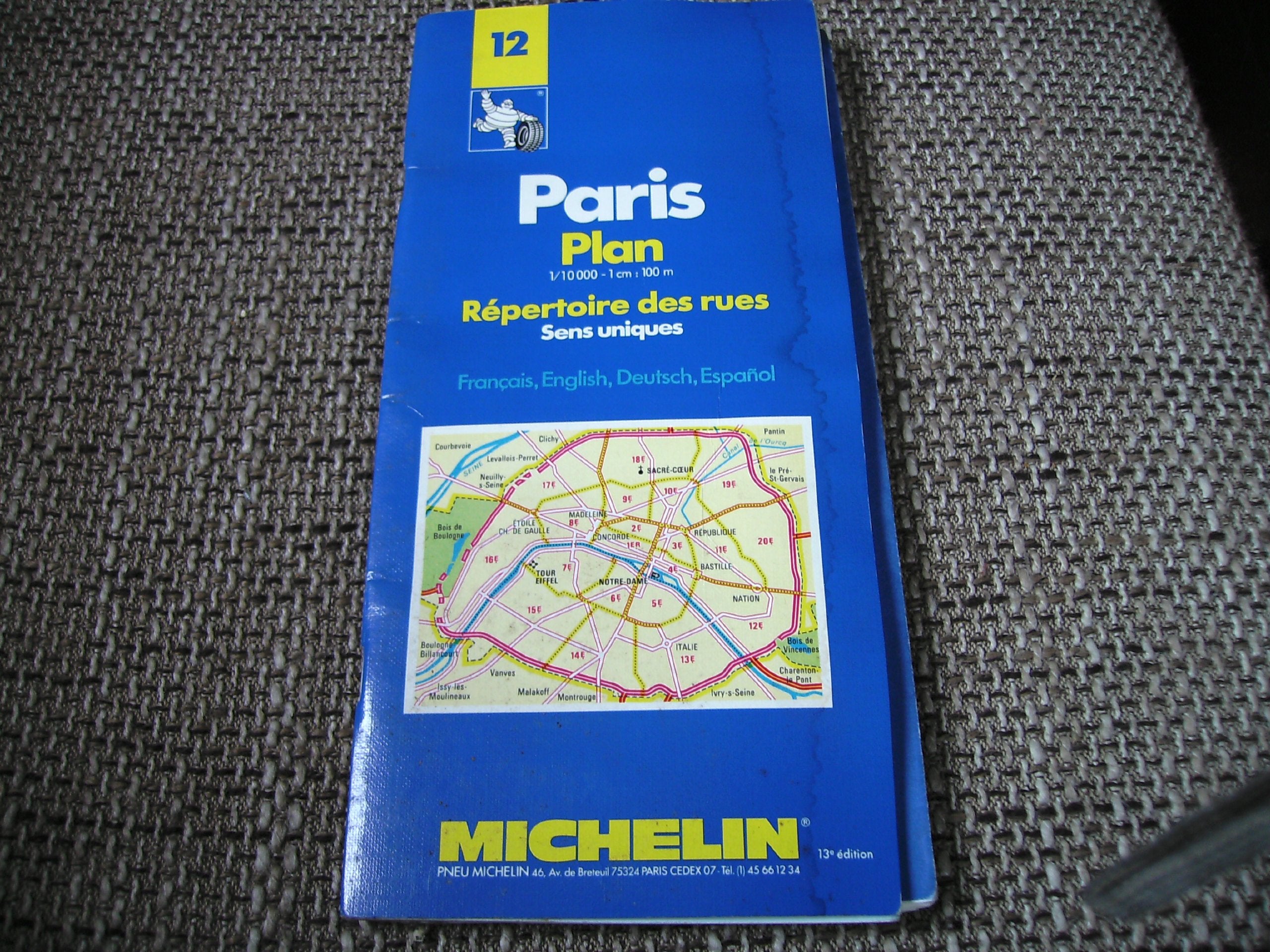 Michelin Paris Pocket Atlas Map No. 11 (Michelin Maps & Atlases),Used
