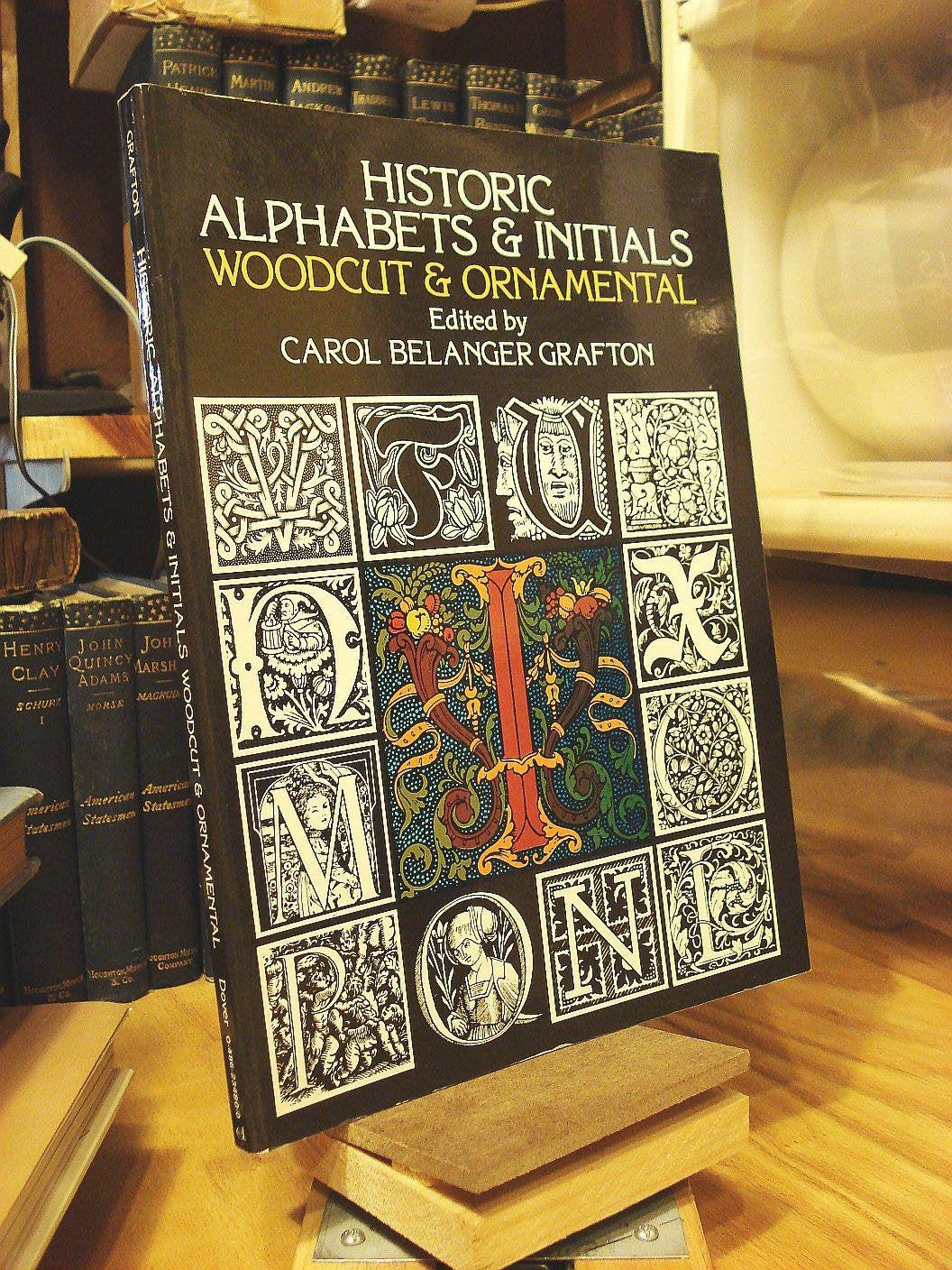 Historic Alphabets and Initials: Woodcut and Ornamental (Lettering, Calligraphy, Typography),Used