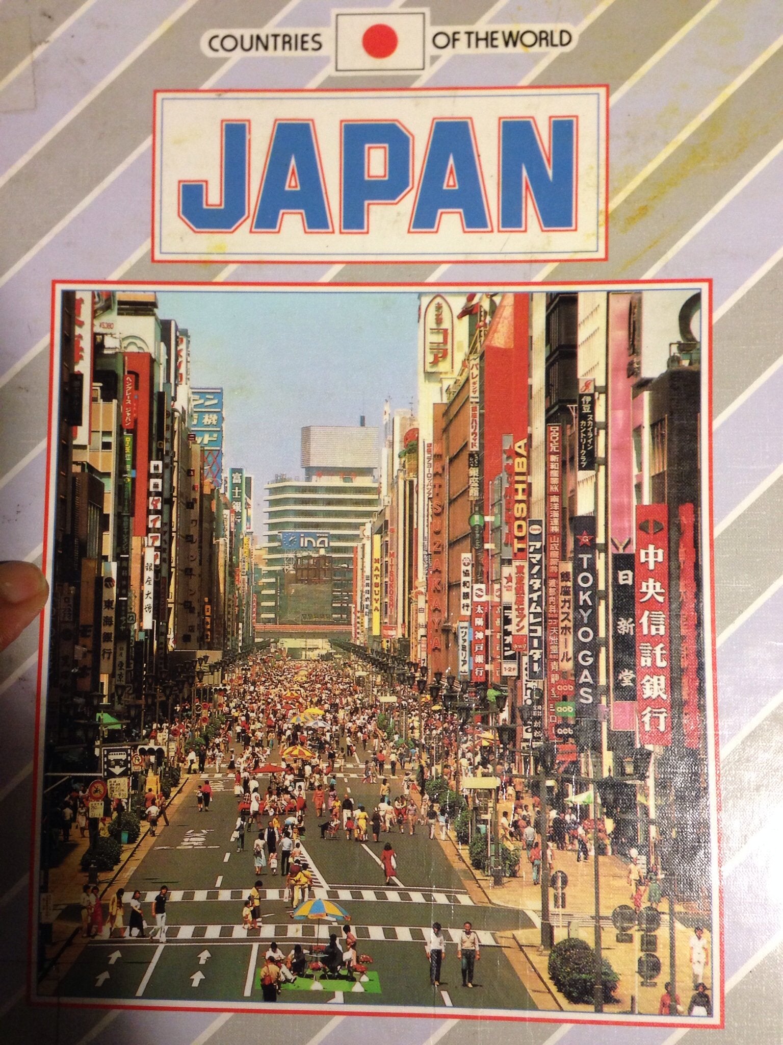 Japan (Countries of the World Series),Used