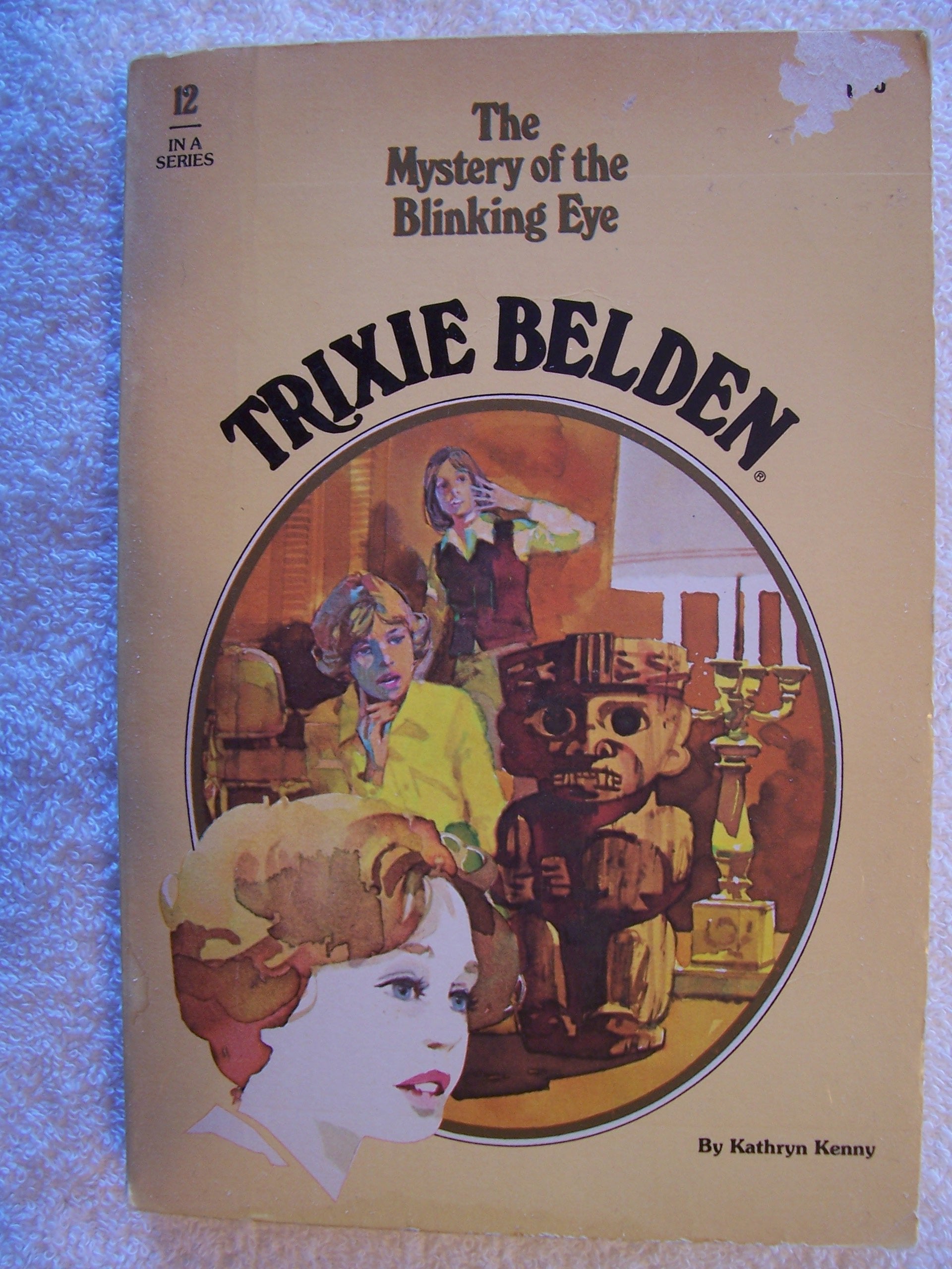 The Mystery Of The Blinking Eye (Trixie Belden),New